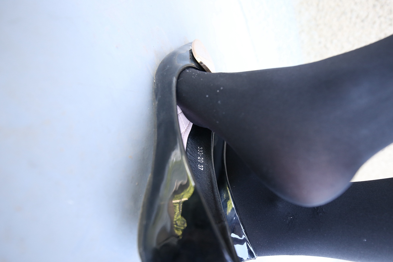 图片[83]-大西瓜爱牙膏-早期作品-Z3-1 裤妹黑袜 [314P] – 速更版-美库