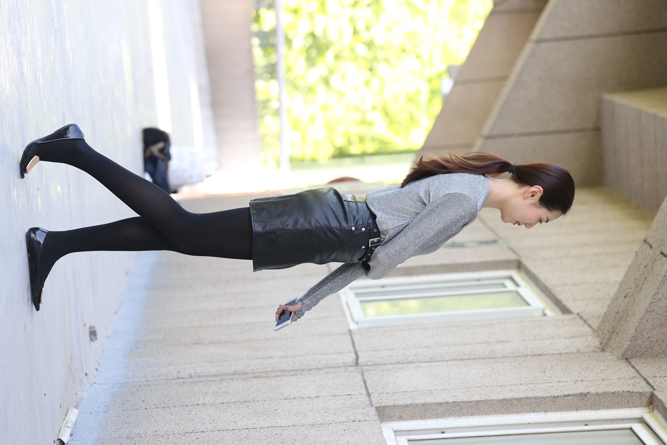 图片[106]-大西瓜爱牙膏-早期作品-Z3-1 裤妹黑袜 [314P] – 速更版-美库