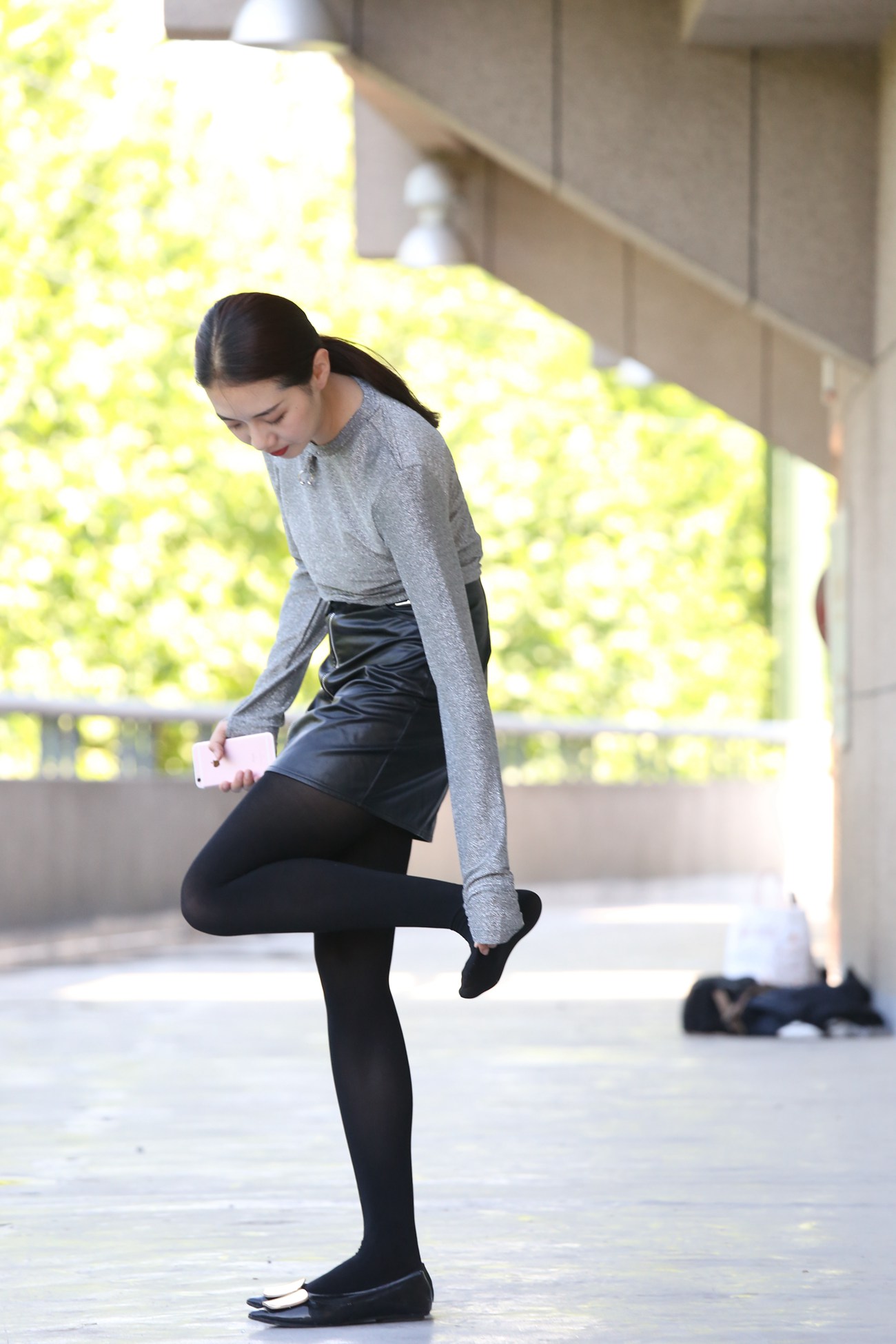 图片[109]-大西瓜爱牙膏-早期作品-Z3-1 裤妹黑袜 [314P] – 速更版-美库