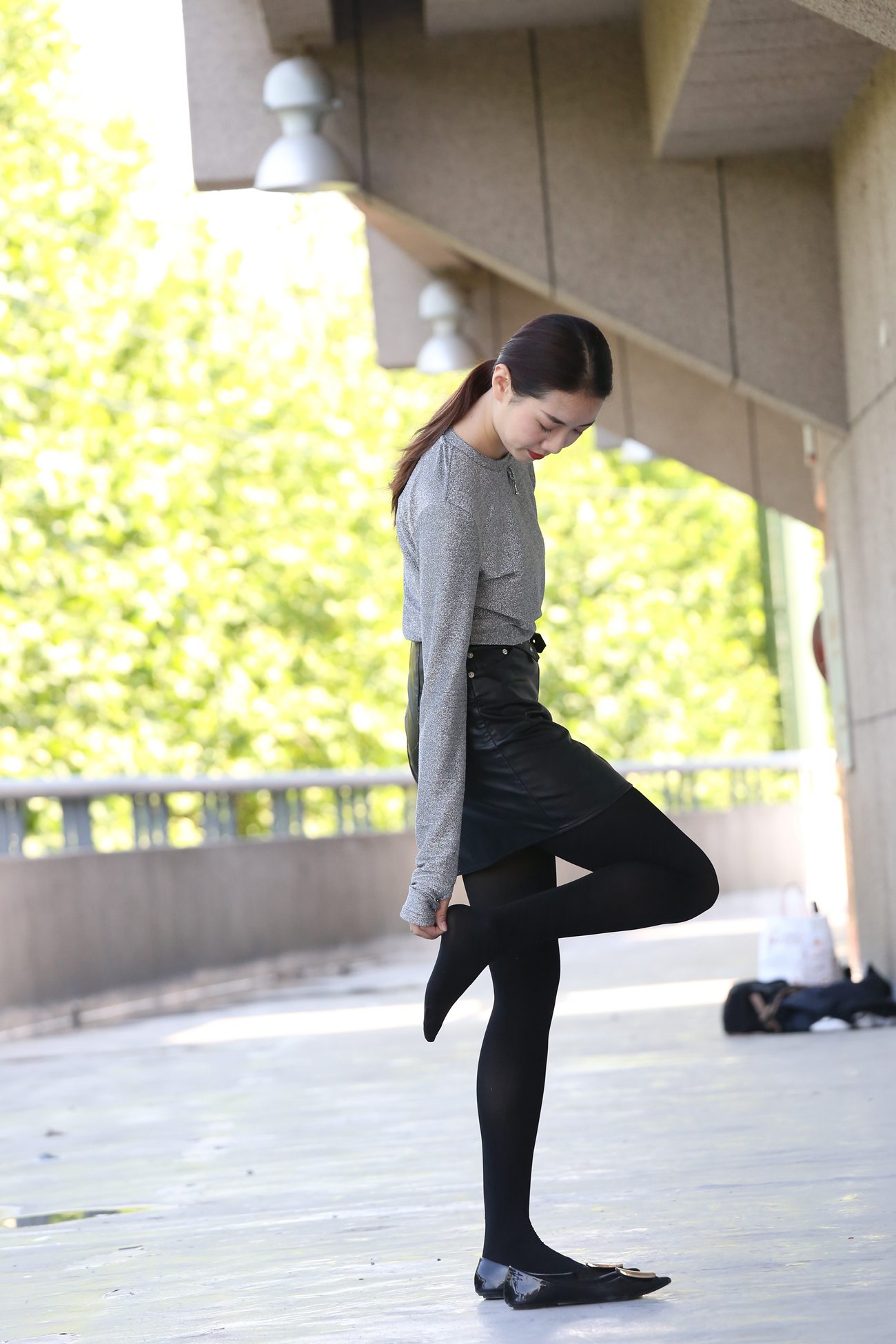 图片[122]-大西瓜爱牙膏-早期作品-Z3-1 裤妹黑袜 [314P] – 速更版-美库