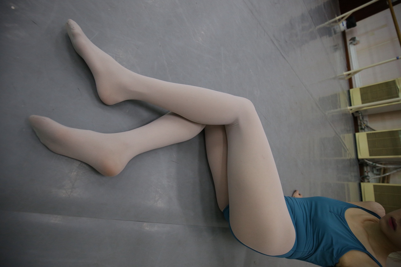 图片[156]-大西瓜爱牙膏-早期作品-Z2-5 衬白丝 (4)[222P] – 速更版-美库