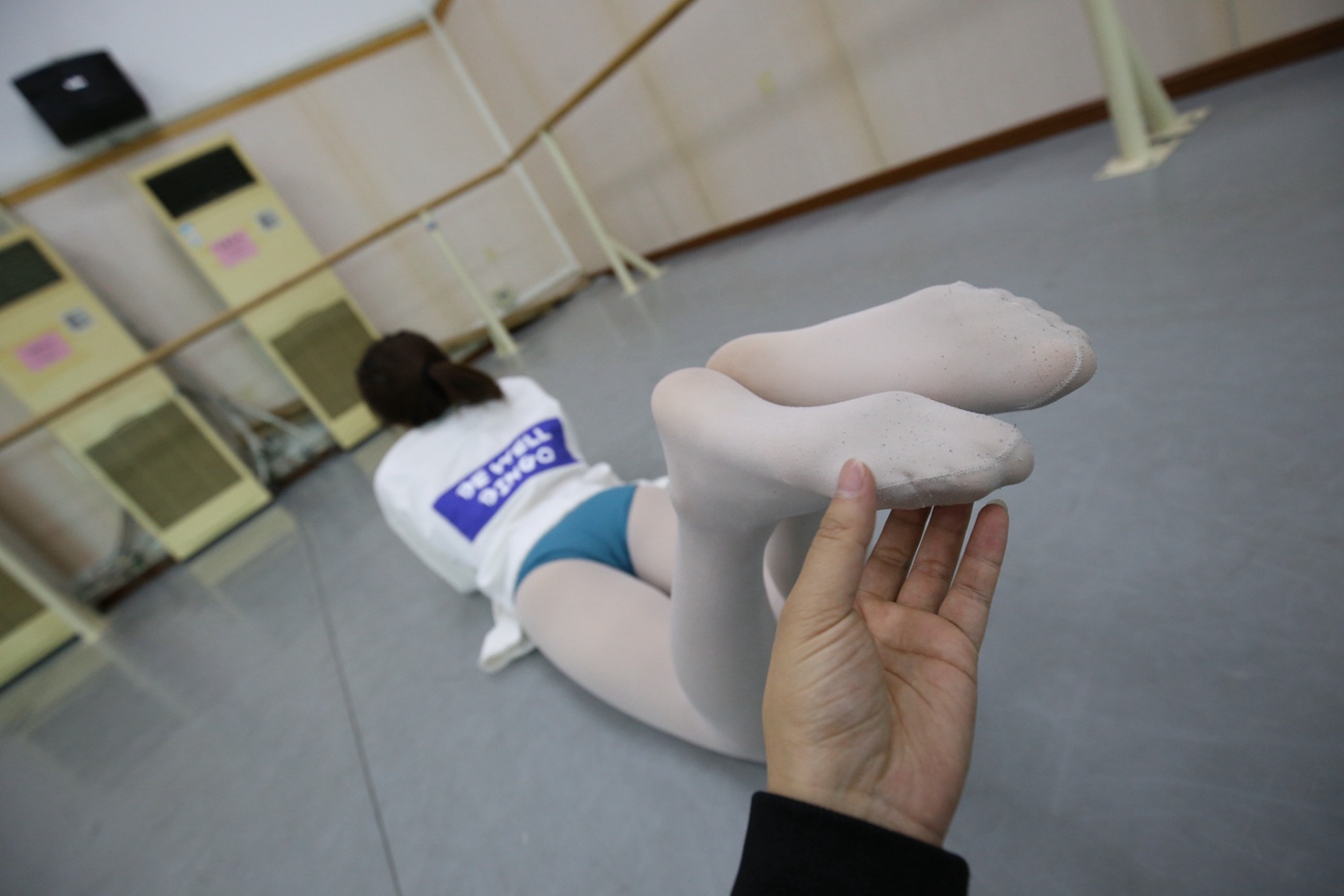 图片[193]-大西瓜爱牙膏-早期作品-Z2-5 衬白丝 (4)[222P] – 速更版-美库