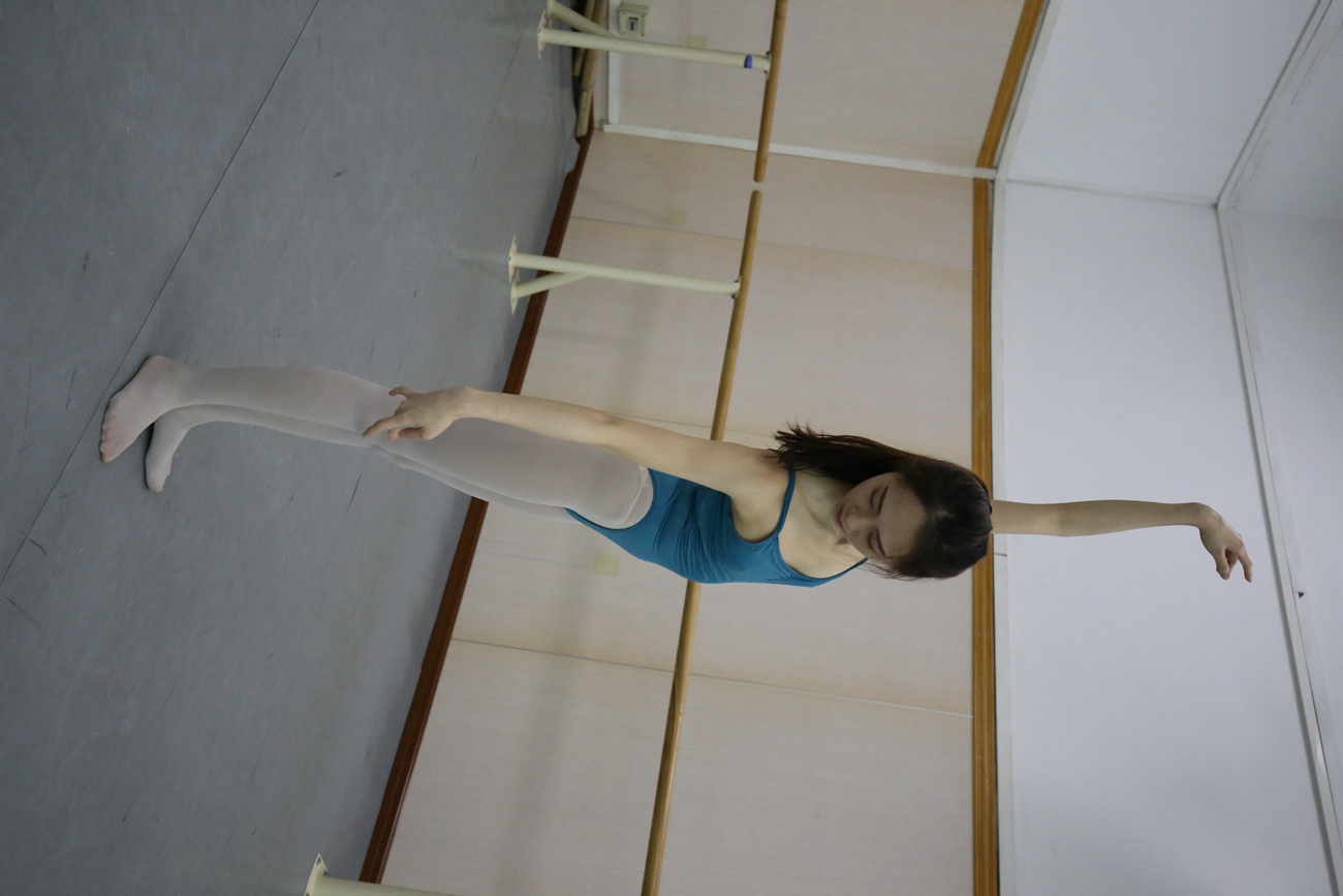 图片[222]-大西瓜爱牙膏-早期作品-Z2-5 衬白丝 (4)[222P] – 速更版-美库