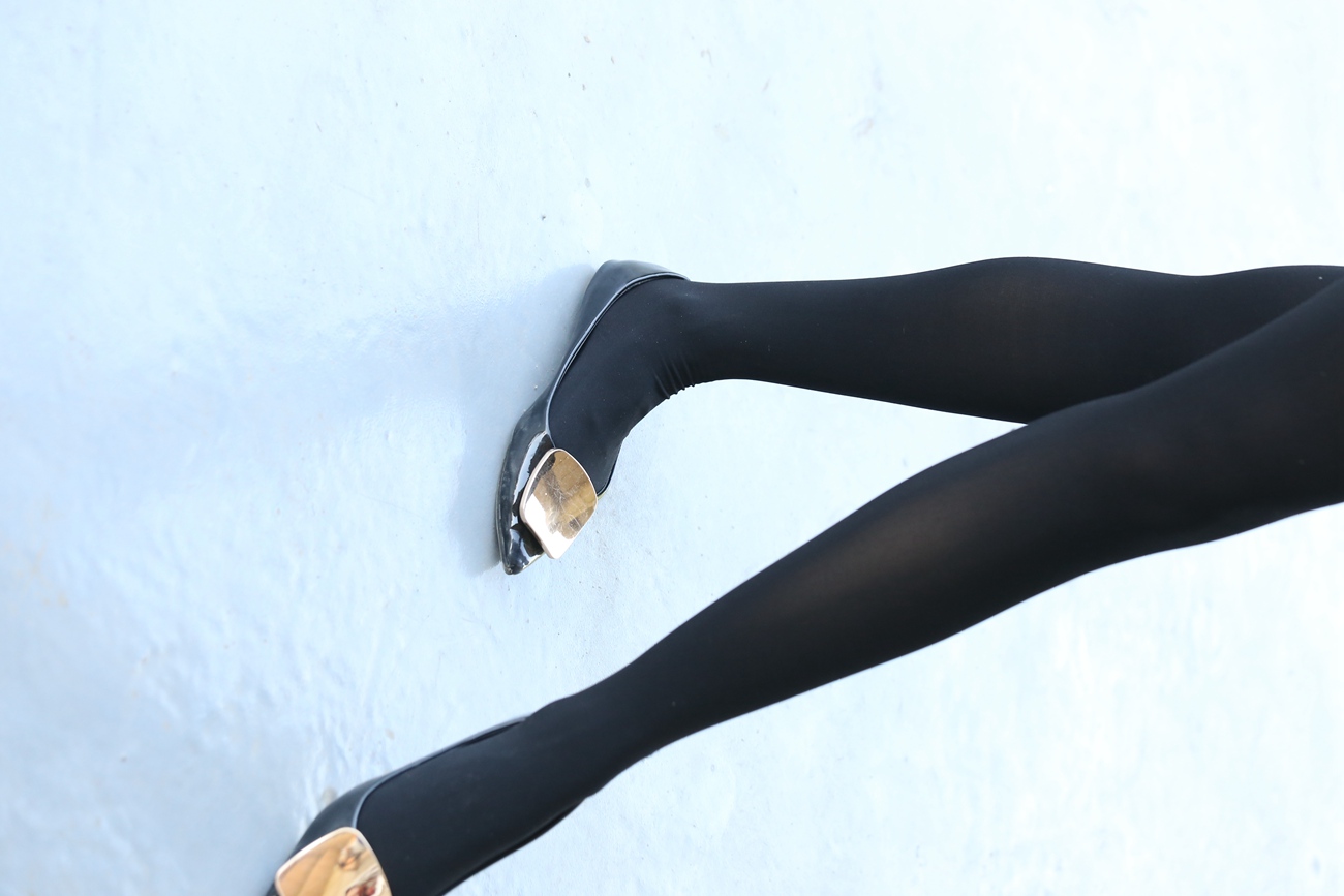 图片[180]-大西瓜爱牙膏-早期作品-Z3-1 裤妹黑袜 [314P] – 速更版-美库