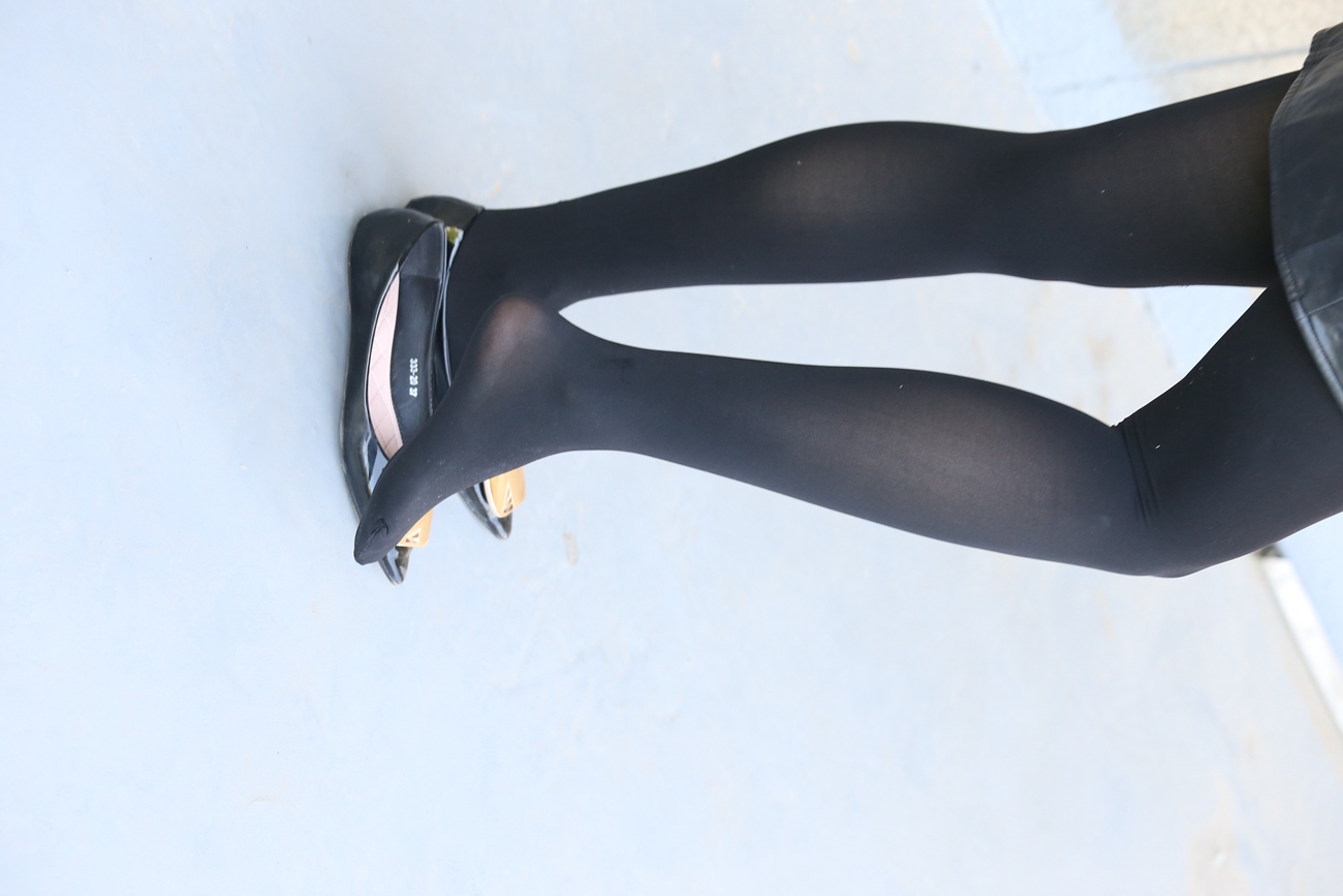 图片[259]-大西瓜爱牙膏-早期作品-Z3-1 裤妹黑袜 [314P] – 速更版-美库