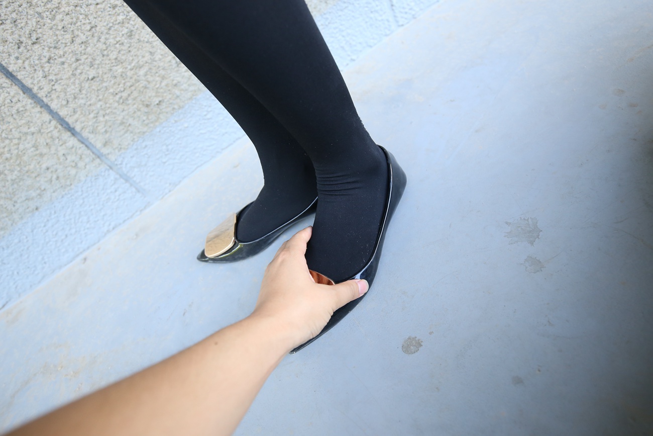 图片[263]-大西瓜爱牙膏-早期作品-Z3-1 裤妹黑袜 [314P] – 速更版-美库