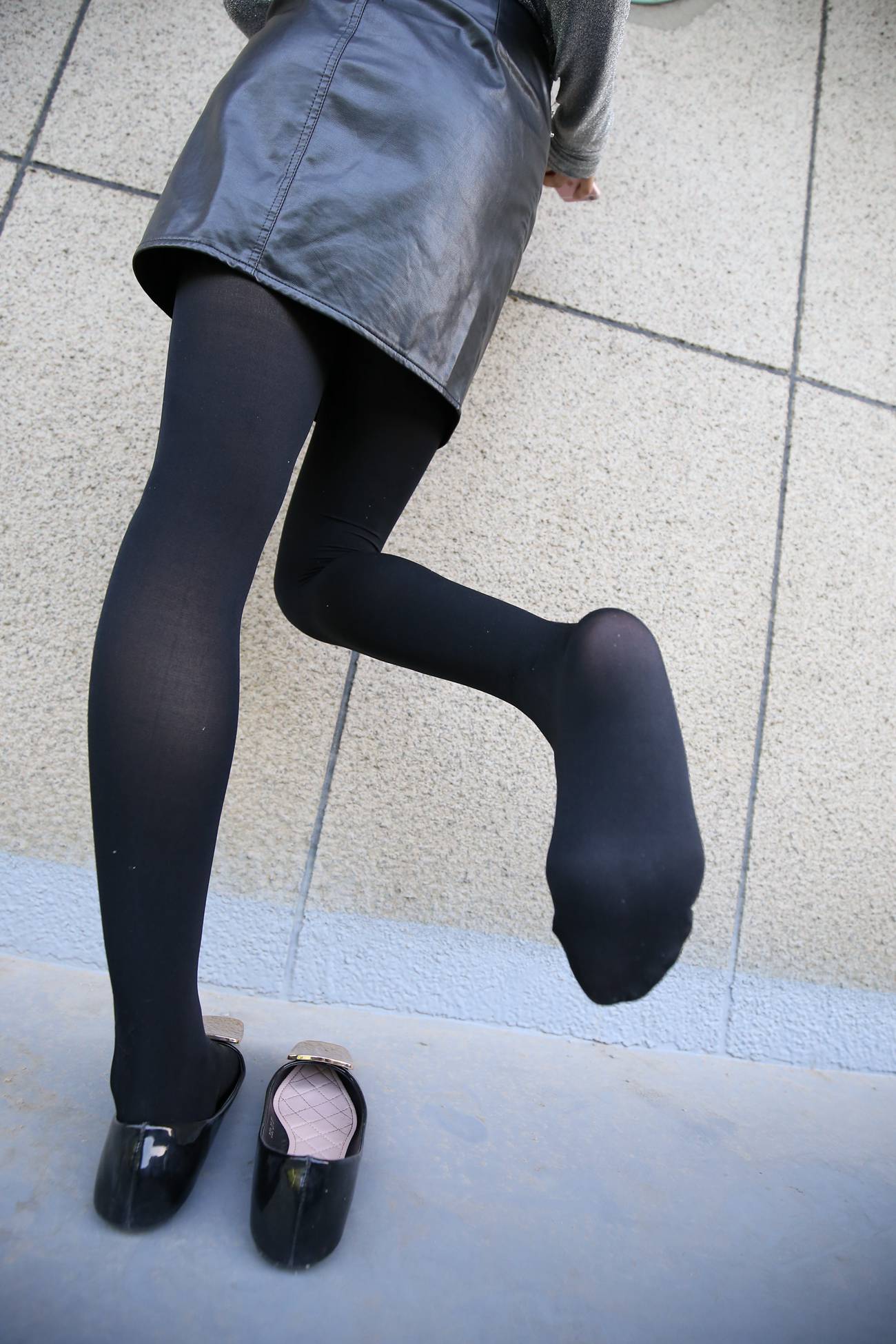 图片[285]-大西瓜爱牙膏-早期作品-Z3-1 裤妹黑袜 [314P] – 速更版-美库