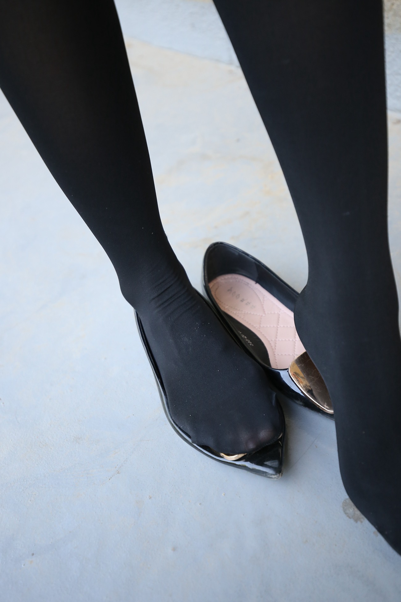 图片[292]-大西瓜爱牙膏-早期作品-Z3-1 裤妹黑袜 [314P] – 速更版-美库