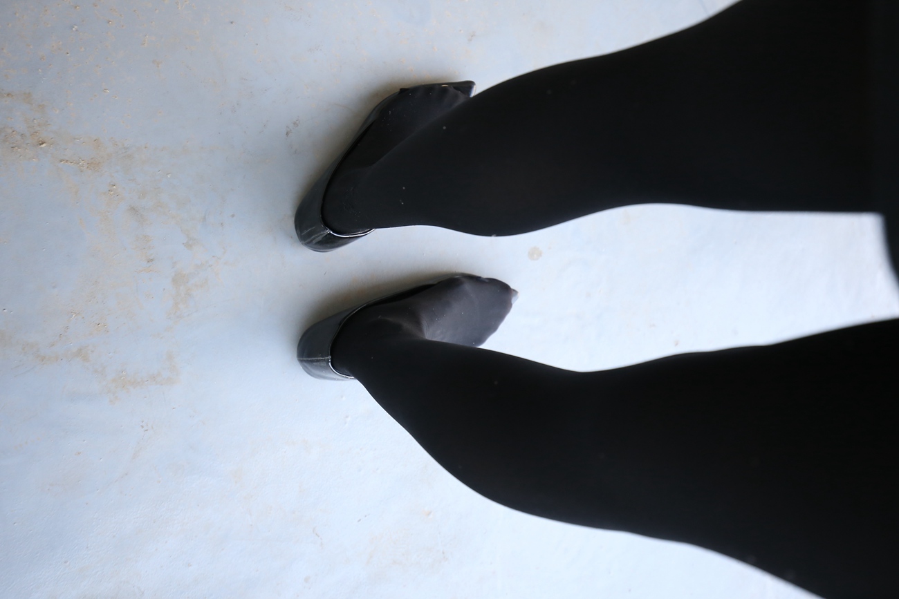 图片[295]-大西瓜爱牙膏-早期作品-Z3-1 裤妹黑袜 [314P] – 速更版-美库