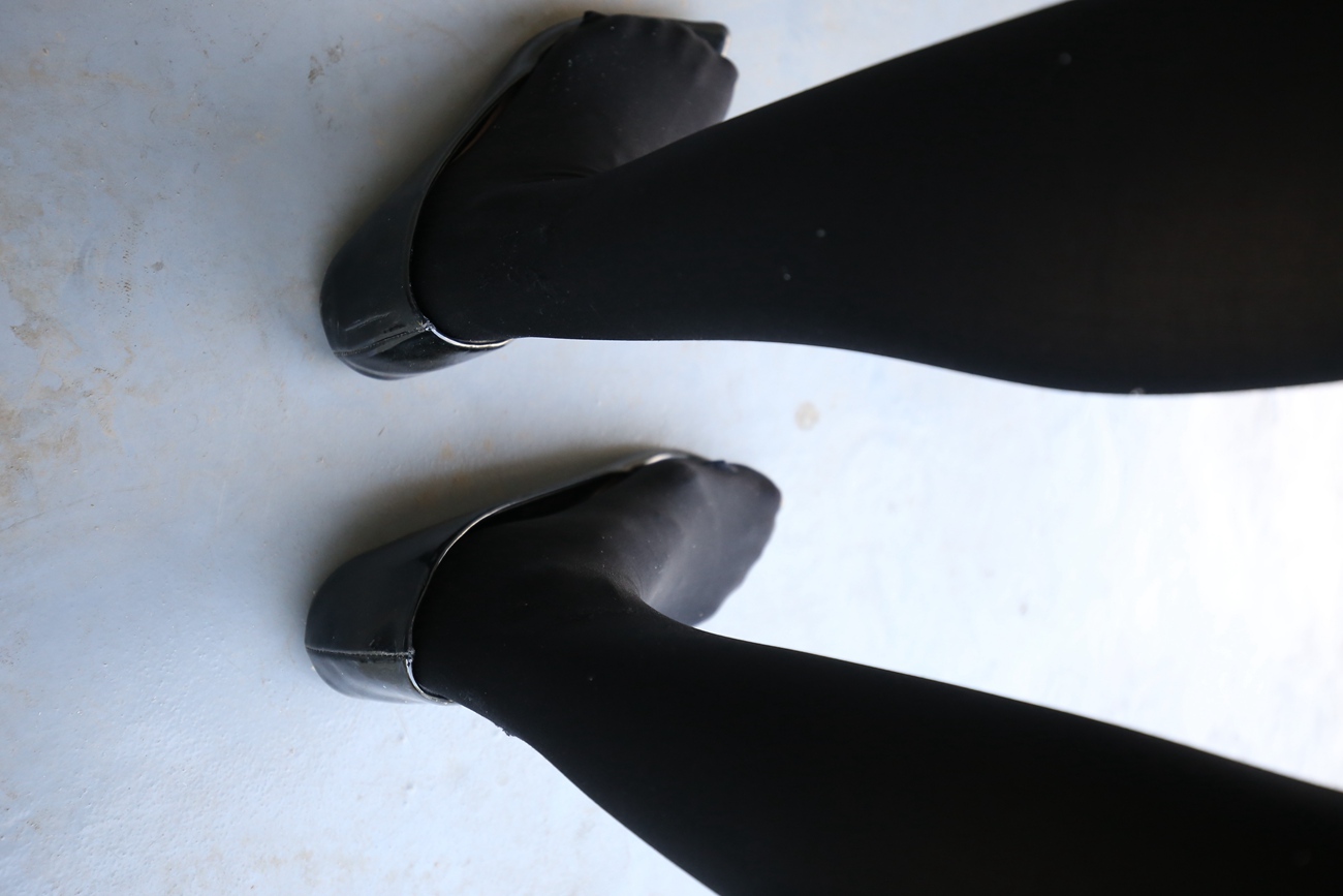 图片[296]-大西瓜爱牙膏-早期作品-Z3-1 裤妹黑袜 [314P] – 速更版-美库