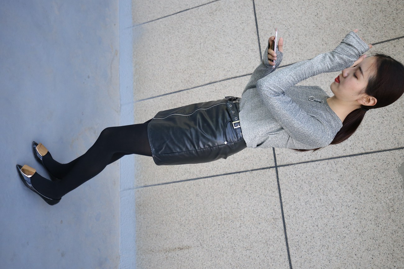 图片[304]-大西瓜爱牙膏-早期作品-Z3-1 裤妹黑袜 [314P] – 速更版-美库