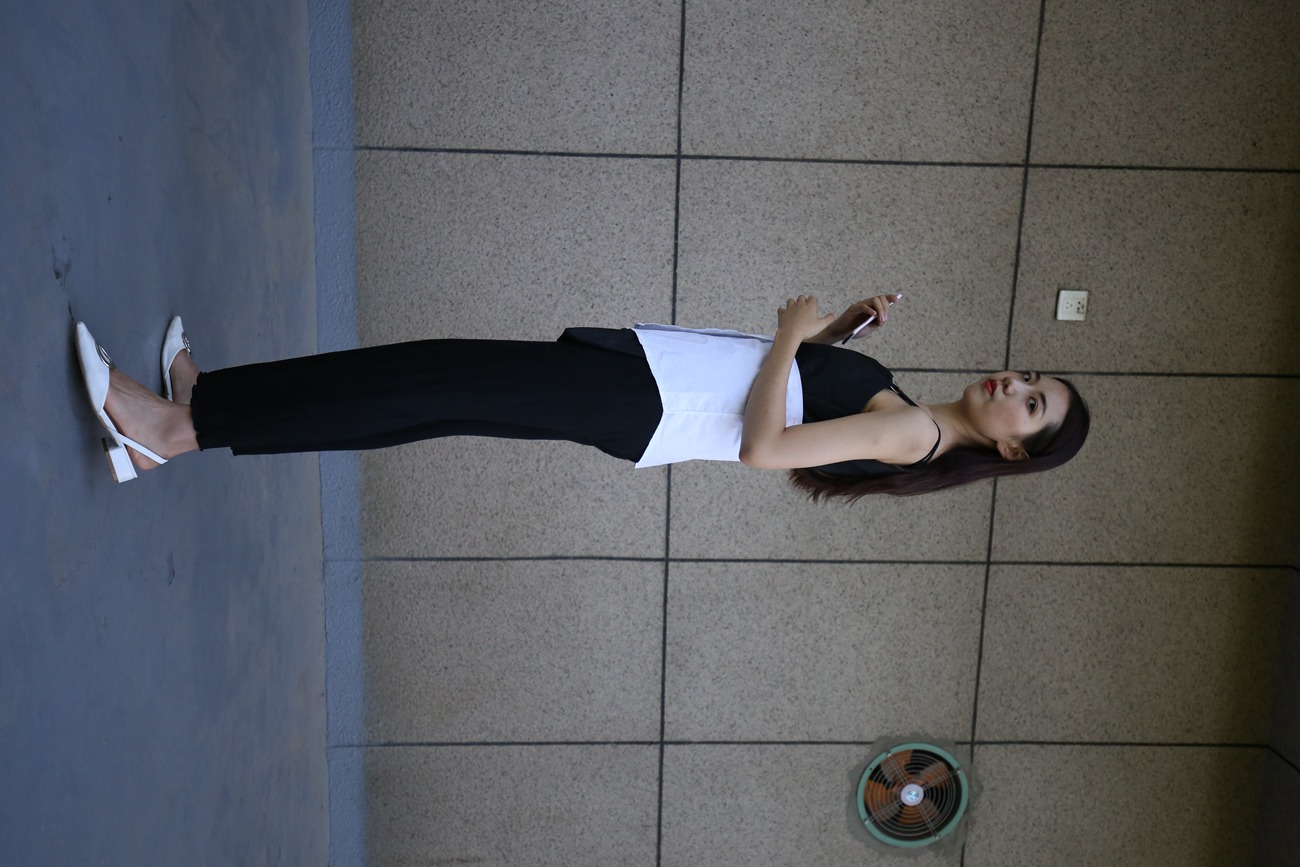 图片[24]-大西瓜爱牙膏-早期作品-Z3-2 裤妹短丝 [221P] – 速更版-美库