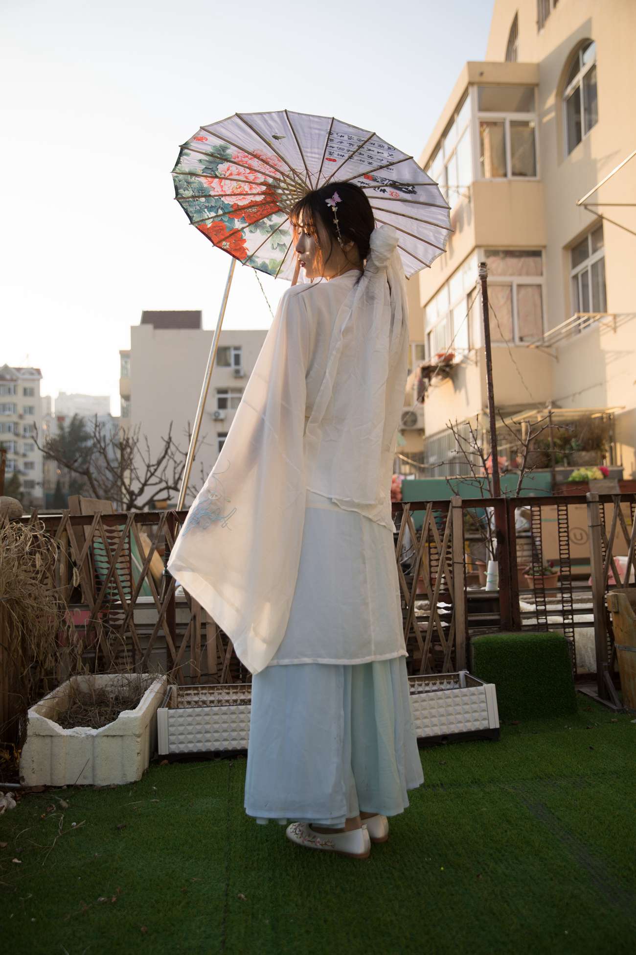 图片[24]-[物恋传媒] NO.300 猫耳-给您拜年啦 [113P] – 速更版-美库