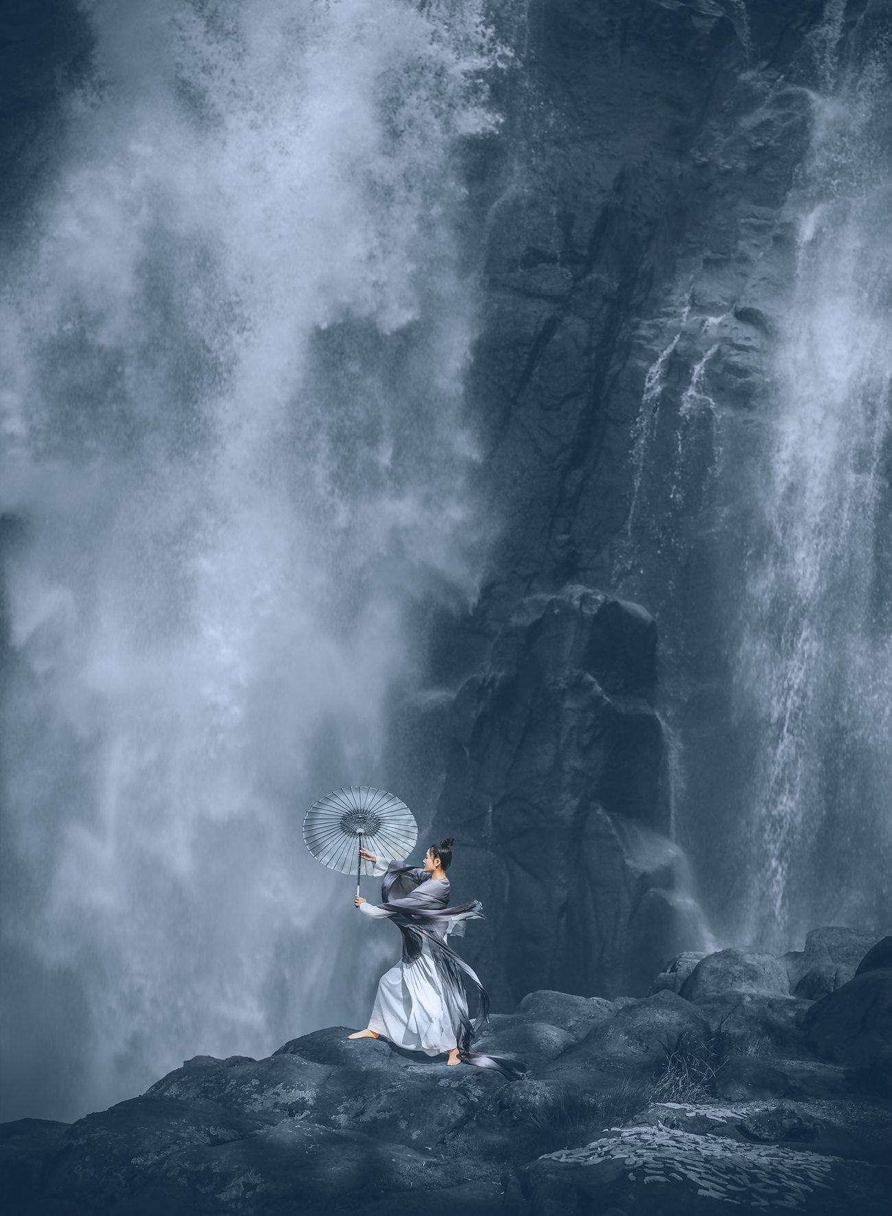 图片[27]-[YITUYU艺图语] 2021.08.06 水清酿酒，墨浅弄云 敏敏 [32P] – 速更版-美库