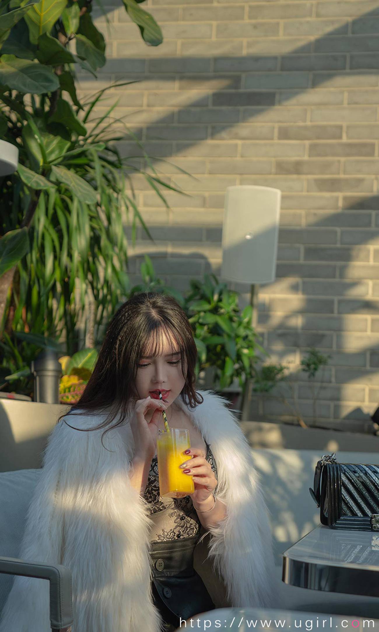 图片[24]-[爱尤物]2022 NO.2277 艾小青 午间香茶[35P] – 速更版-美库