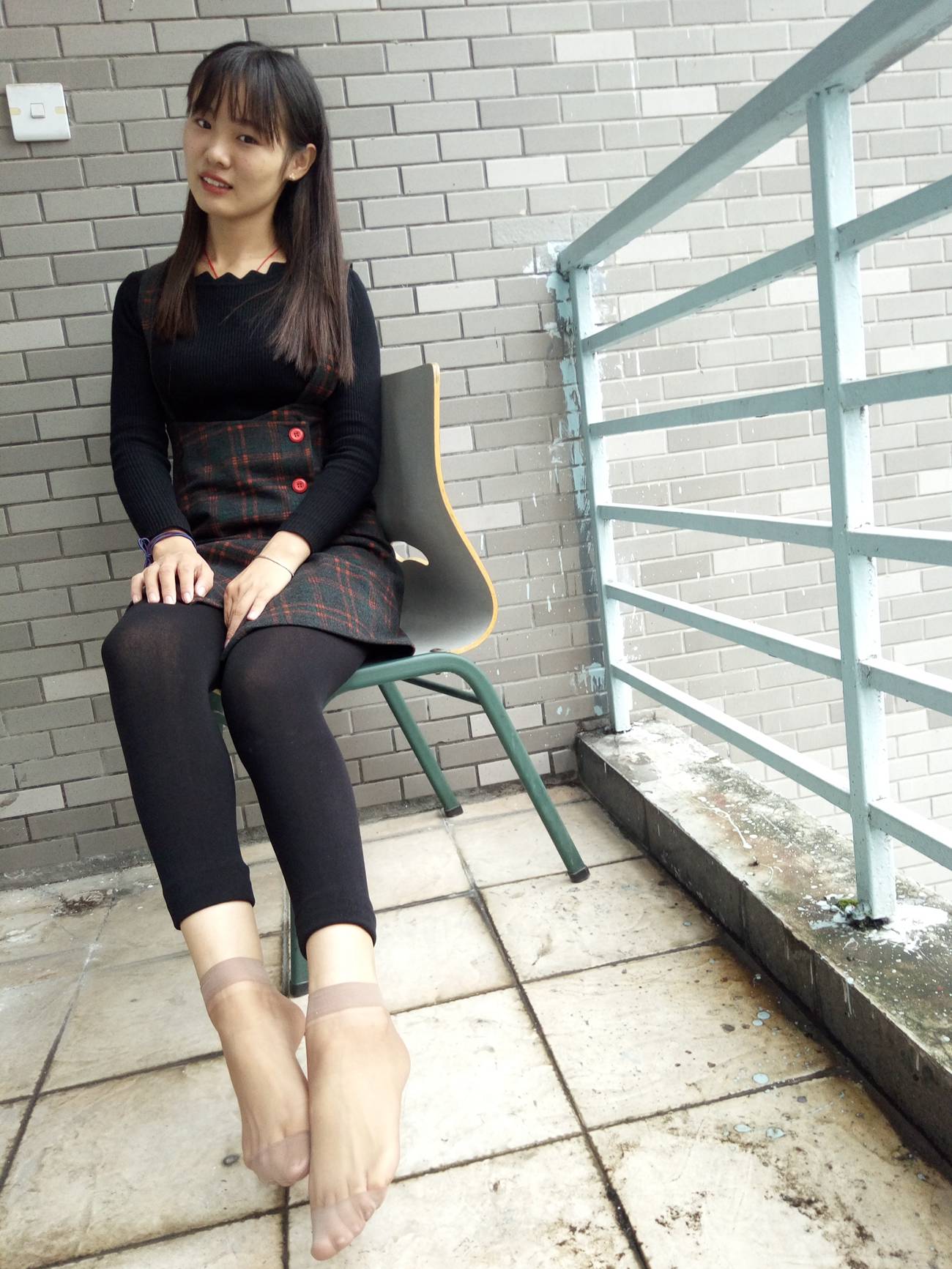 图片[37]-学妹校园寝室短丝系列001期 王丽君[85P] – 速更版-美库