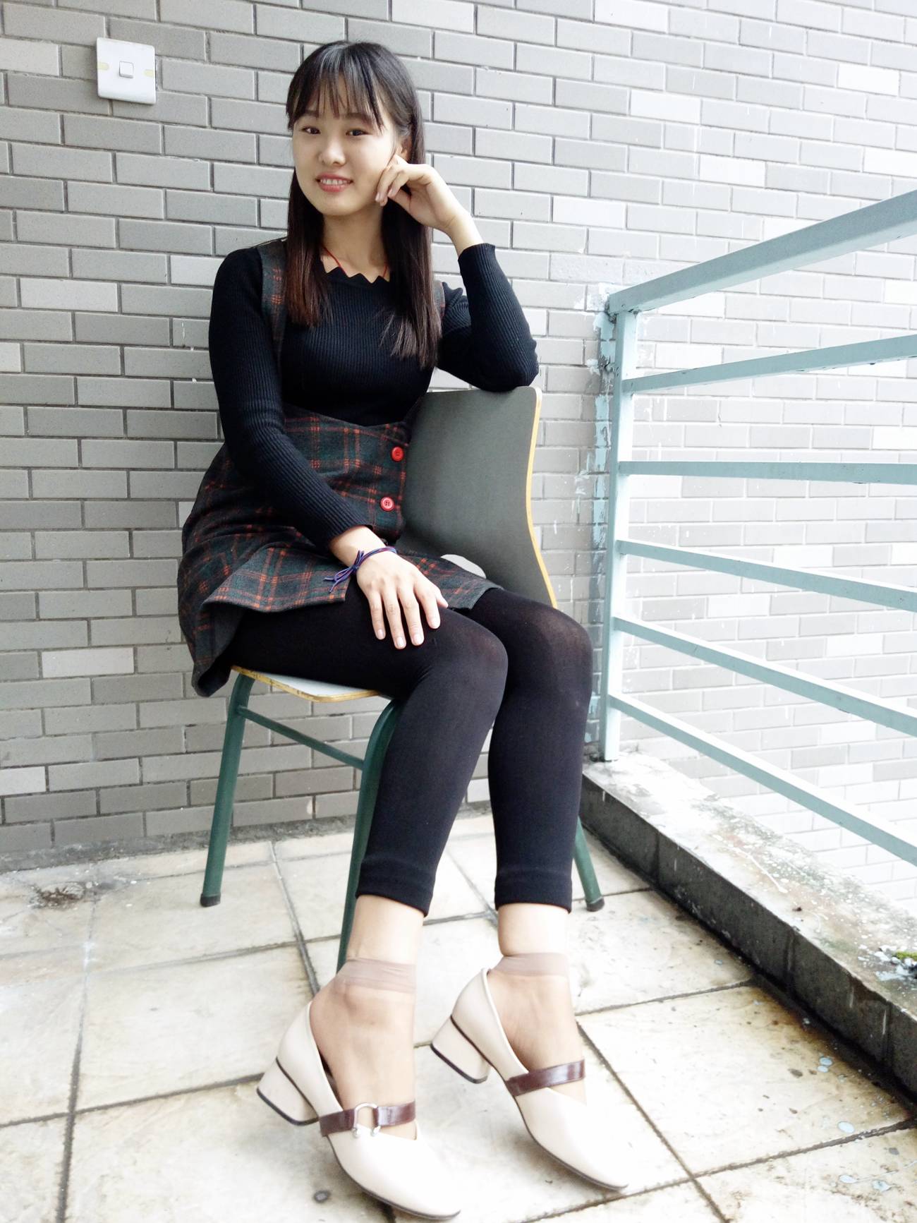 图片[38]-学妹校园寝室短丝系列001期 王丽君[85P] – 速更版-美库