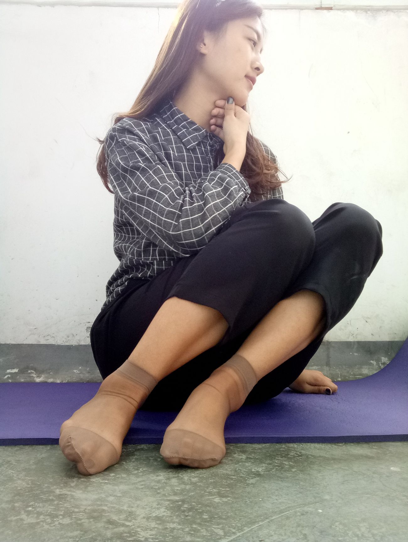 图片[10]-学妹校园寝室短丝系列003期 马聪[57P] – 速更版-美库