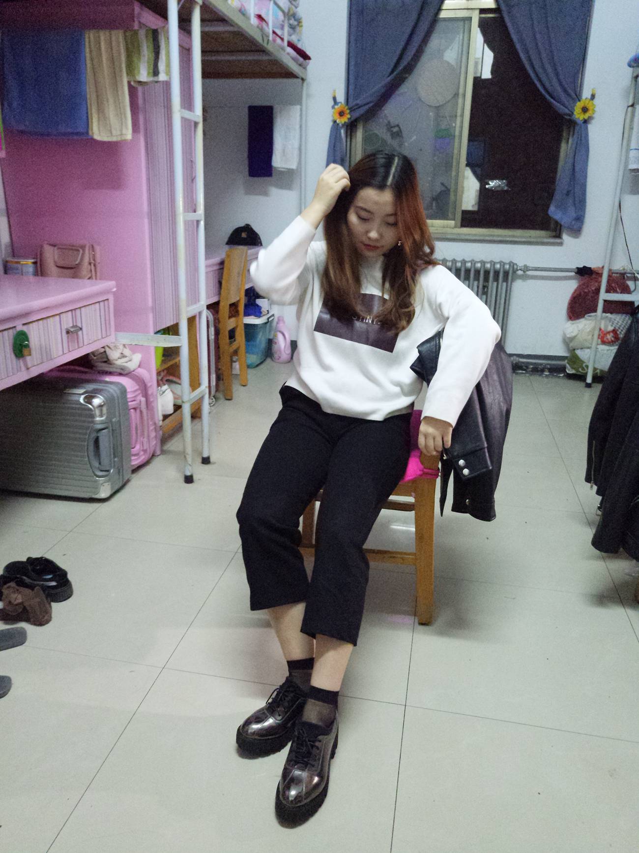 图片[31]-学妹校园寝室短丝系列002期 张梦想[104P] – 速更版-美库