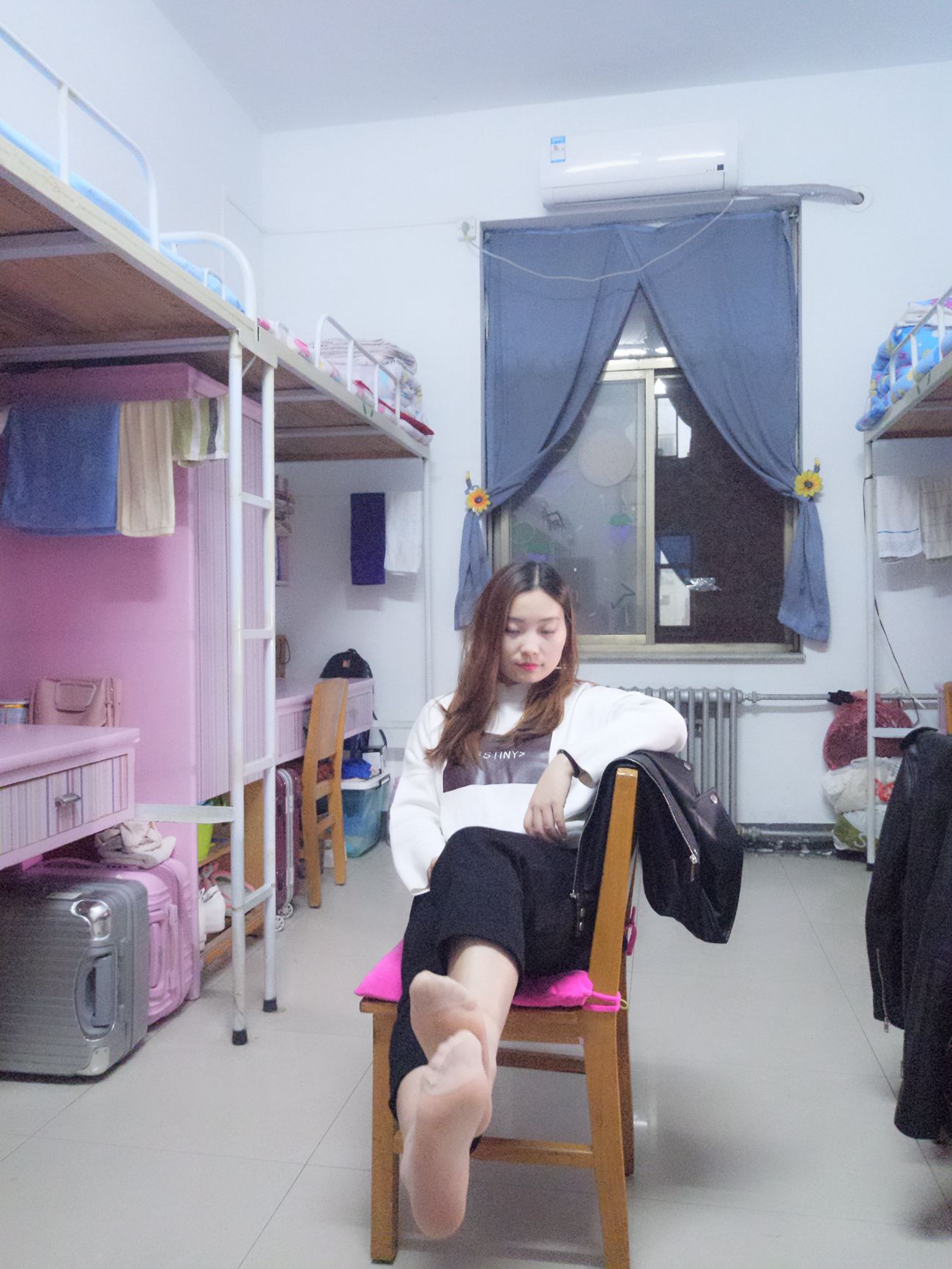 图片[36]-学妹校园寝室短丝系列002期 张梦想[104P] – 速更版-美库