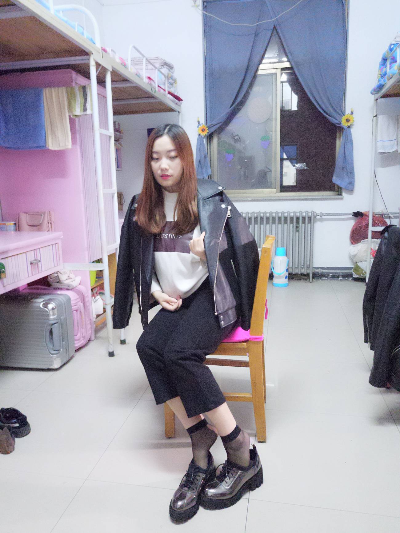 图片[41]-学妹校园寝室短丝系列002期 张梦想[104P] – 速更版-美库