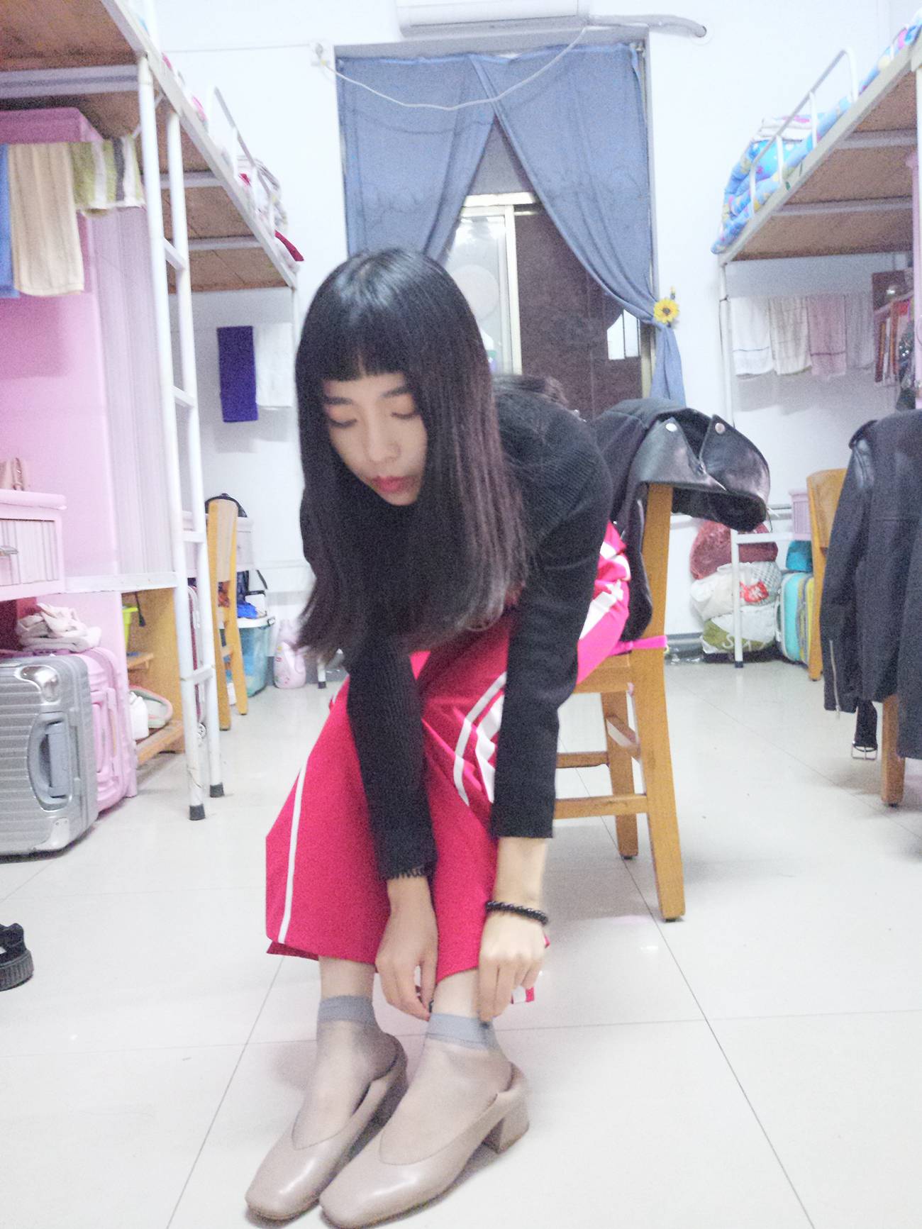 图片[53]-学妹校园寝室短丝系列002期 张梦想[104P] – 速更版-美库