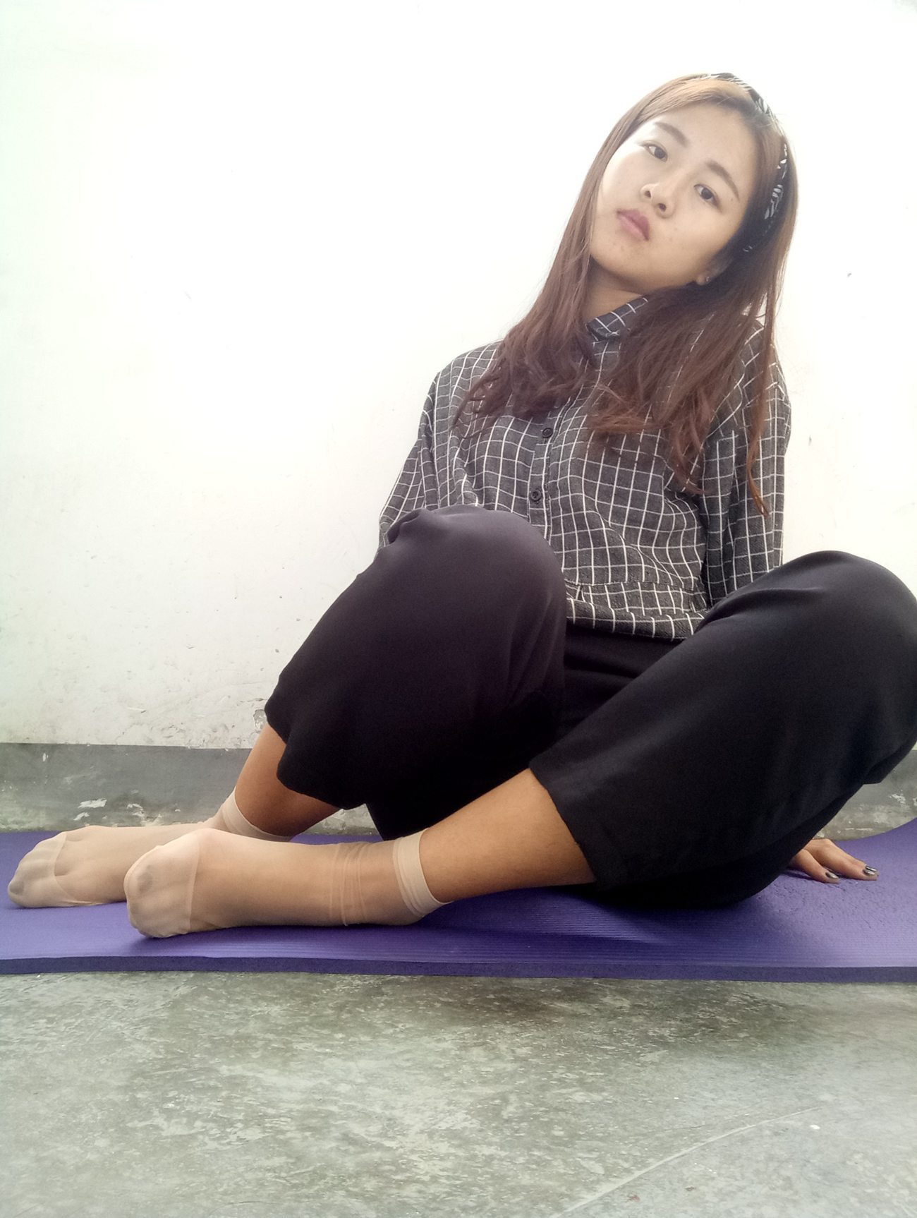 图片[43]-学妹校园寝室短丝系列003期 马聪[57P] – 速更版-美库