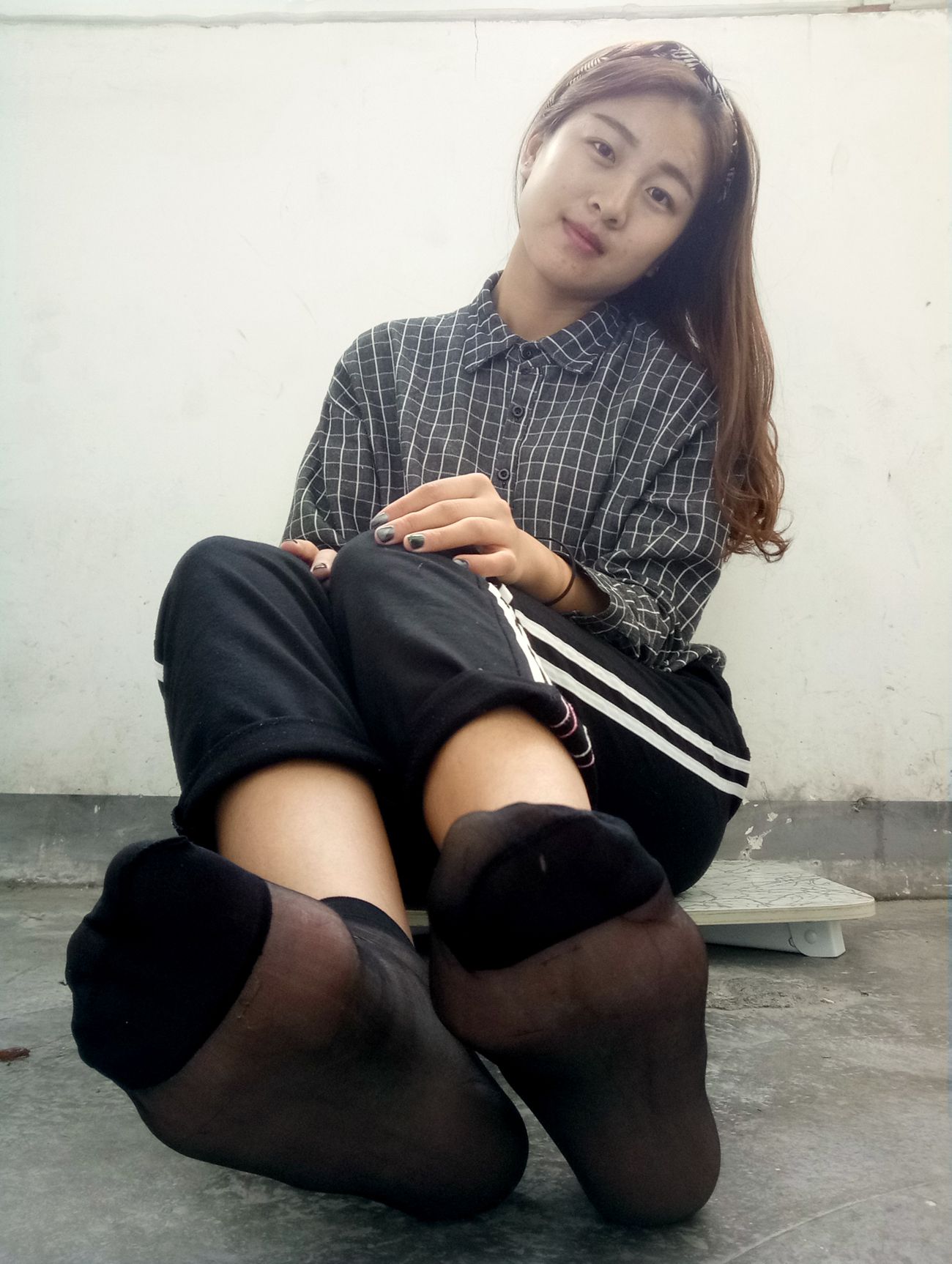 图片[44]-学妹校园寝室短丝系列003期 马聪[57P] – 速更版-美库