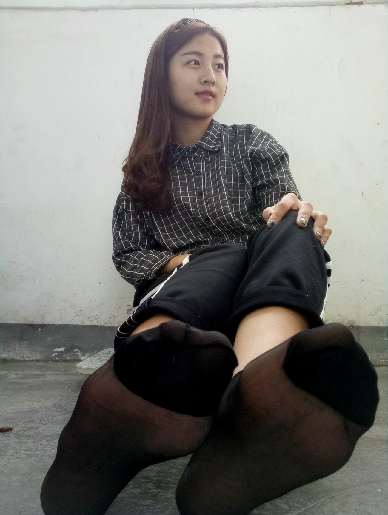 图片[52]-学妹校园寝室短丝系列003期 马聪[57P] – 速更版-美库