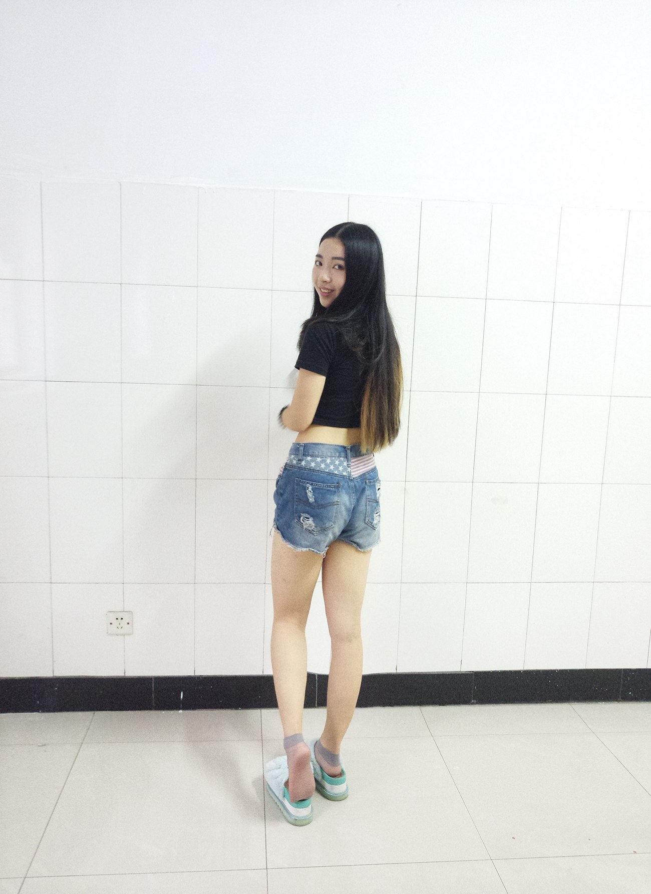 图片[102]-学妹校园寝室短丝系列002期 张梦想[104P] – 速更版-美库