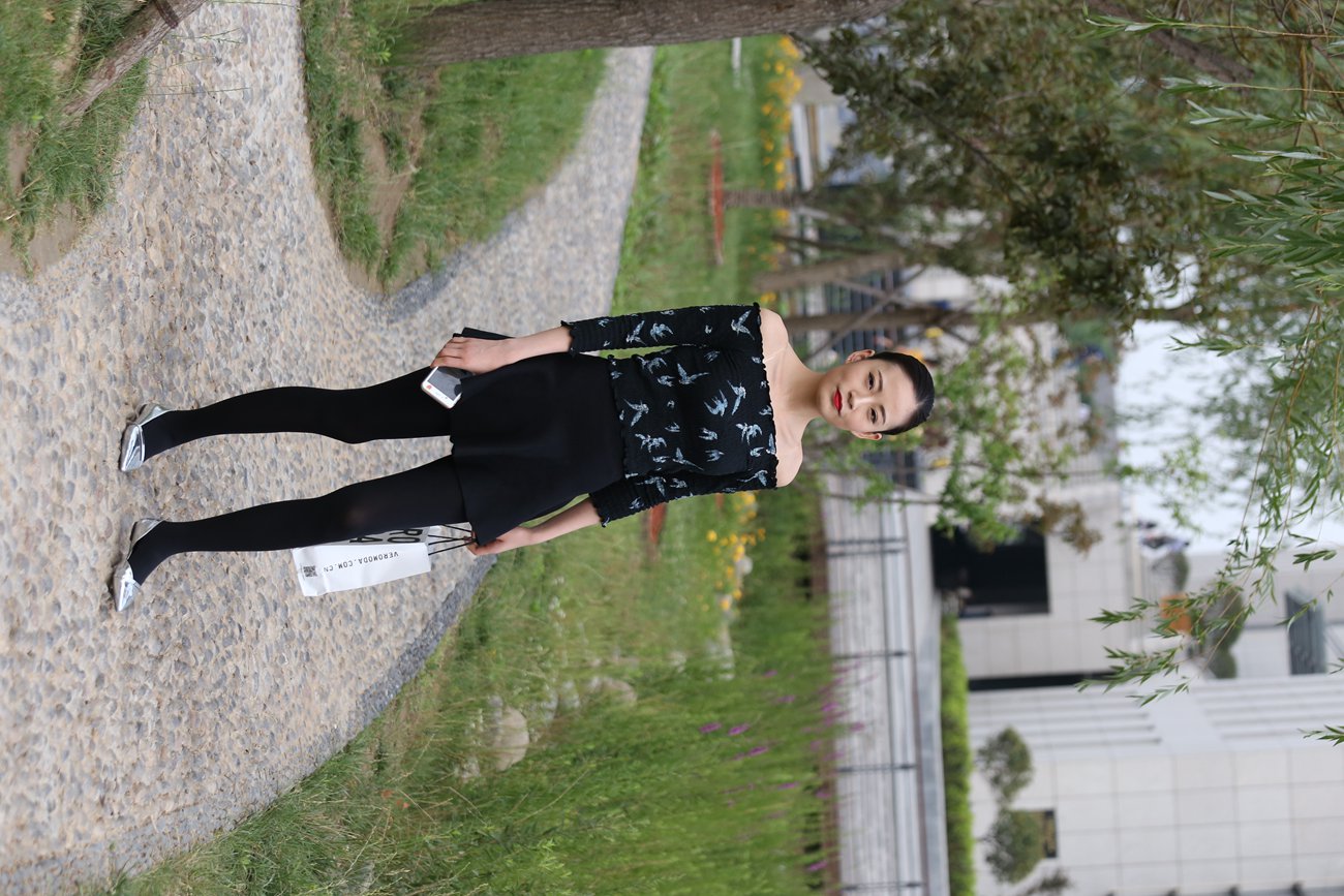 图片[33]-大西瓜爱牙膏-早期作品-Z3-5 空姐黑袜 (1)[131P] – 速更版-美库