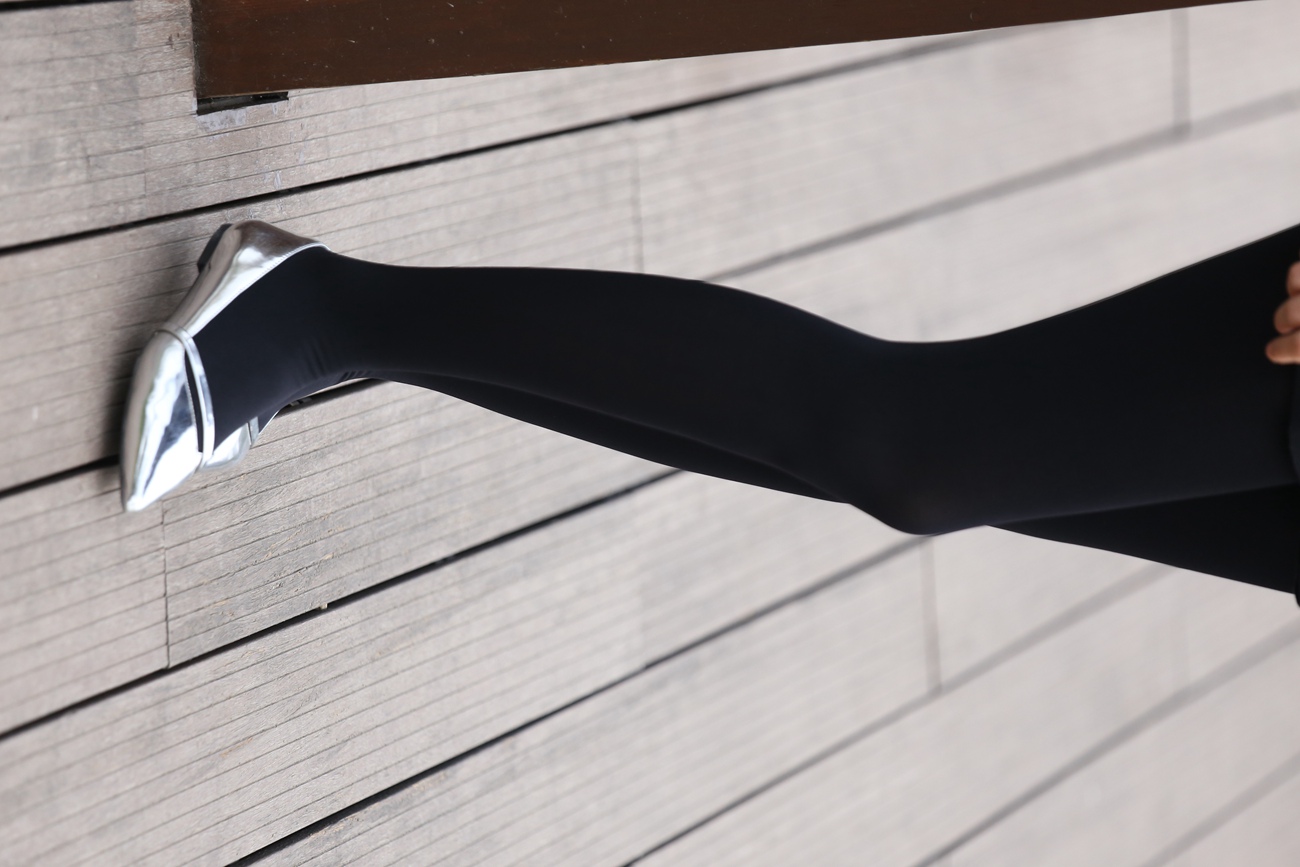 图片[59]-大西瓜爱牙膏-早期作品-Z3-5 空姐黑袜 (1)[131P] – 速更版-美库