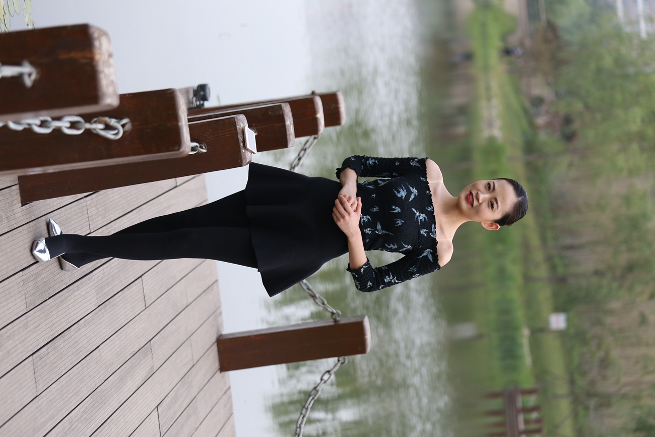 图片[57]-大西瓜爱牙膏-早期作品-Z3-5 空姐黑袜 (1)[131P] – 速更版-美库