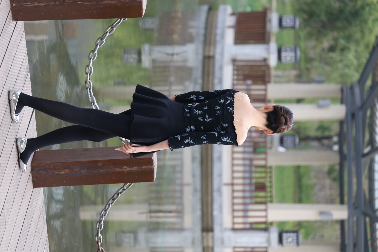 图片[66]-大西瓜爱牙膏-早期作品-Z3-5 空姐黑袜 (1)[131P] – 速更版-美库