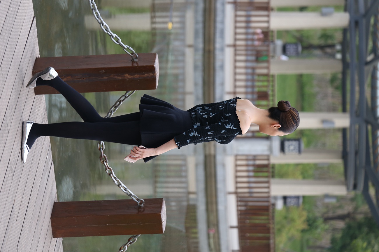 图片[67]-大西瓜爱牙膏-早期作品-Z3-5 空姐黑袜 (1)[131P] – 速更版-美库