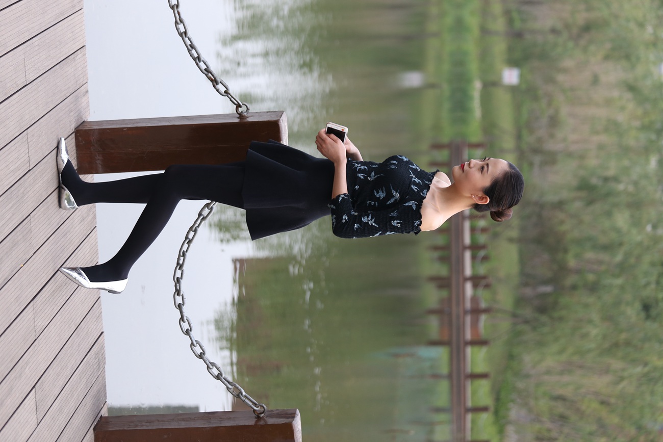 图片[72]-大西瓜爱牙膏-早期作品-Z3-5 空姐黑袜 (1)[131P] – 速更版-美库