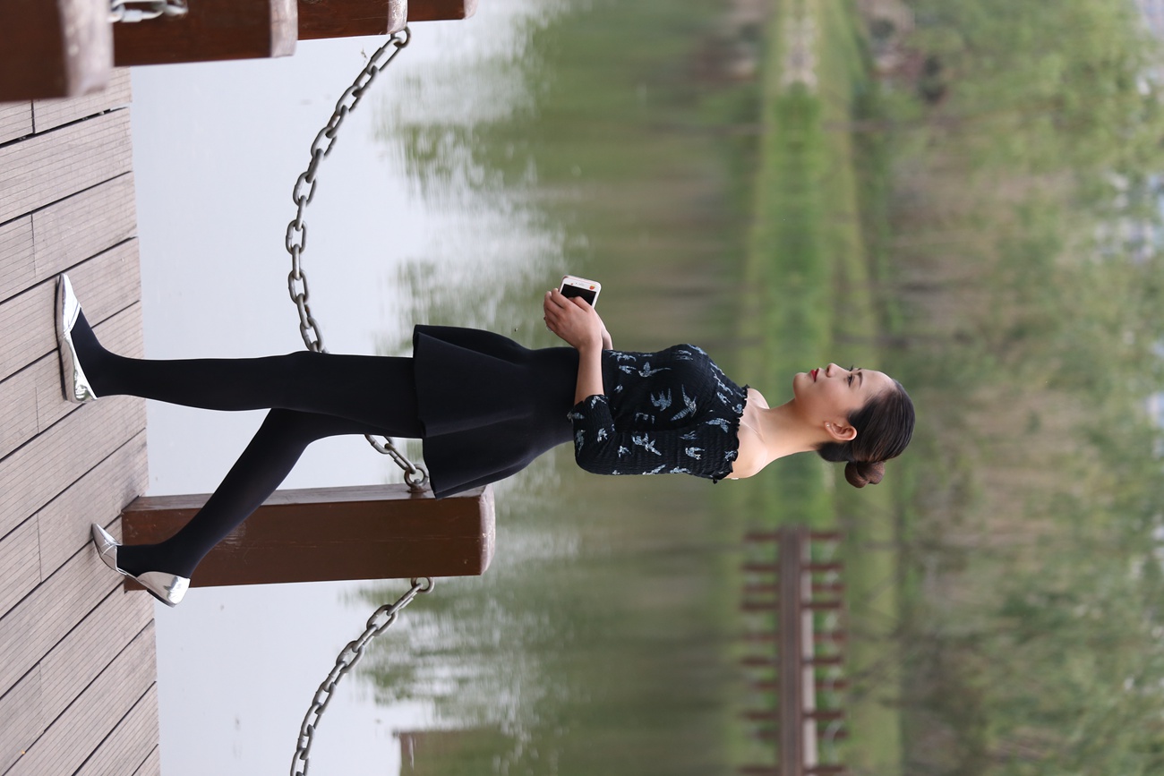 图片[73]-大西瓜爱牙膏-早期作品-Z3-5 空姐黑袜 (1)[131P] – 速更版-美库