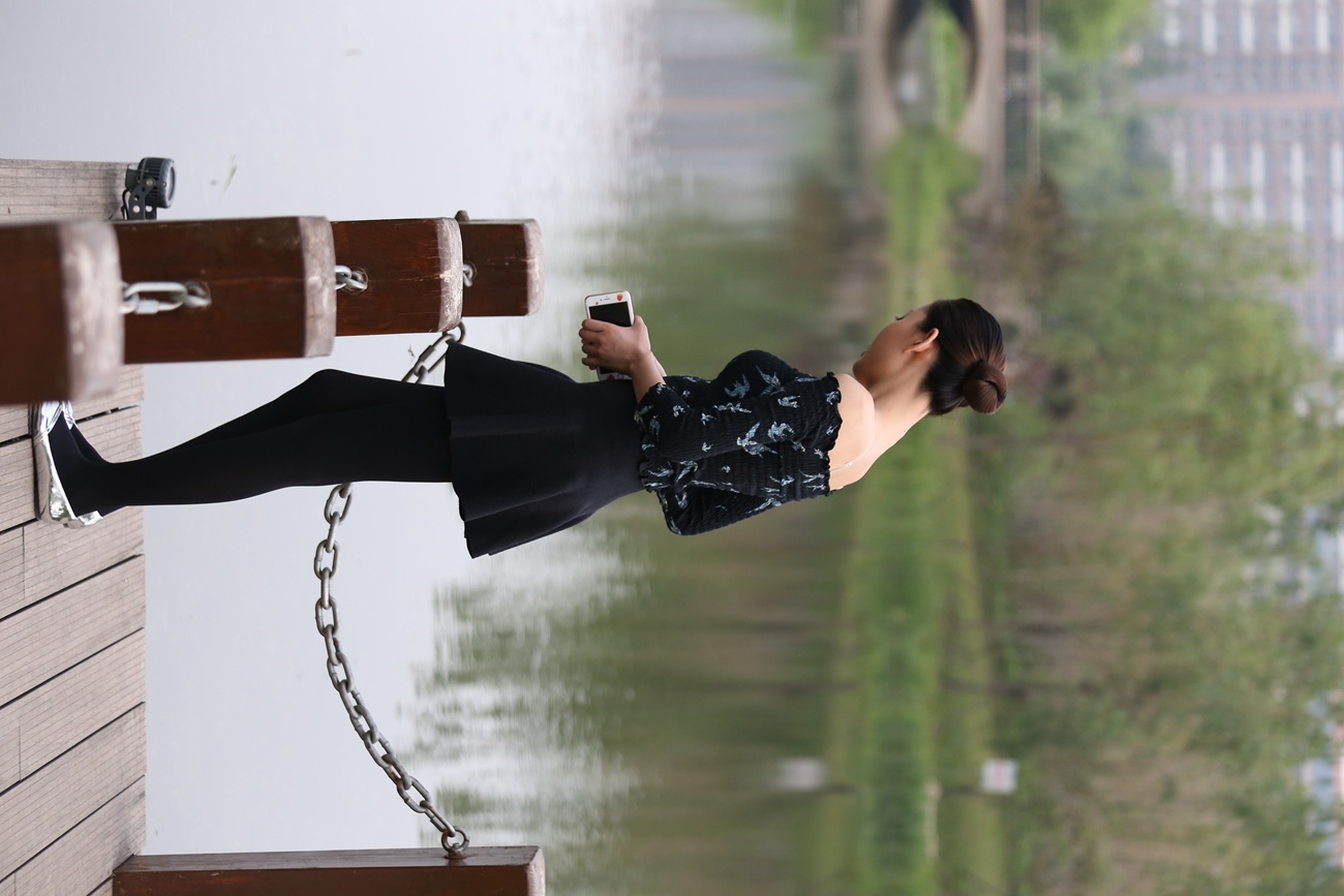 图片[75]-大西瓜爱牙膏-早期作品-Z3-5 空姐黑袜 (1)[131P] – 速更版-美库