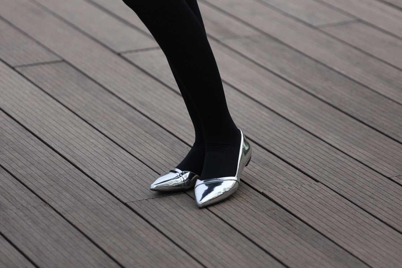 图片[78]-大西瓜爱牙膏-早期作品-Z3-5 空姐黑袜 (1)[131P] – 速更版-美库