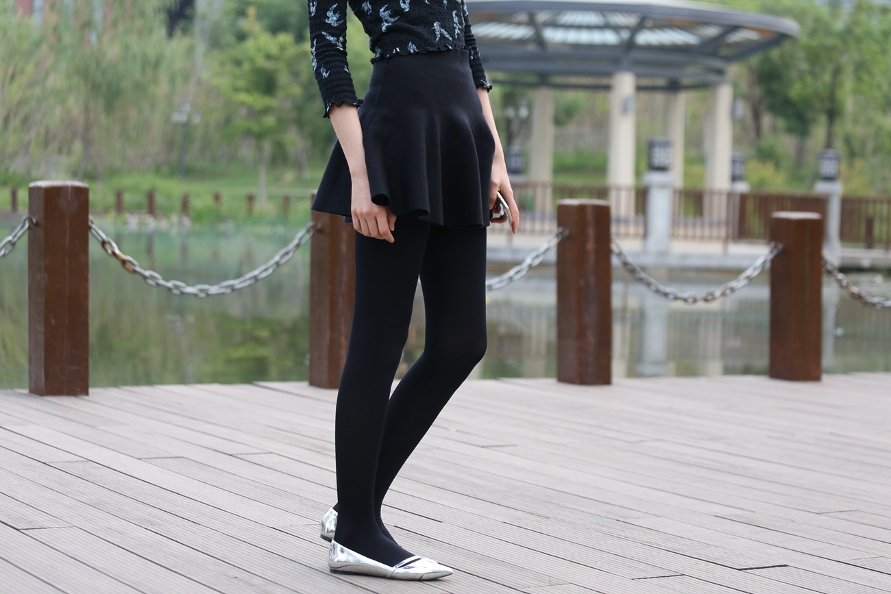 图片[81]-大西瓜爱牙膏-早期作品-Z3-5 空姐黑袜 (1)[131P] – 速更版-美库