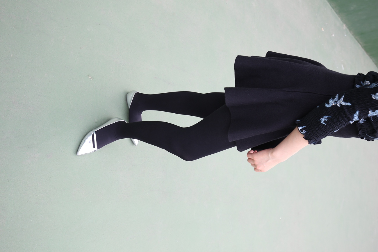 图片[23]-大西瓜爱牙膏-早期作品-Z3-5 空姐黑袜 (3)[135P] – 速更版-美库