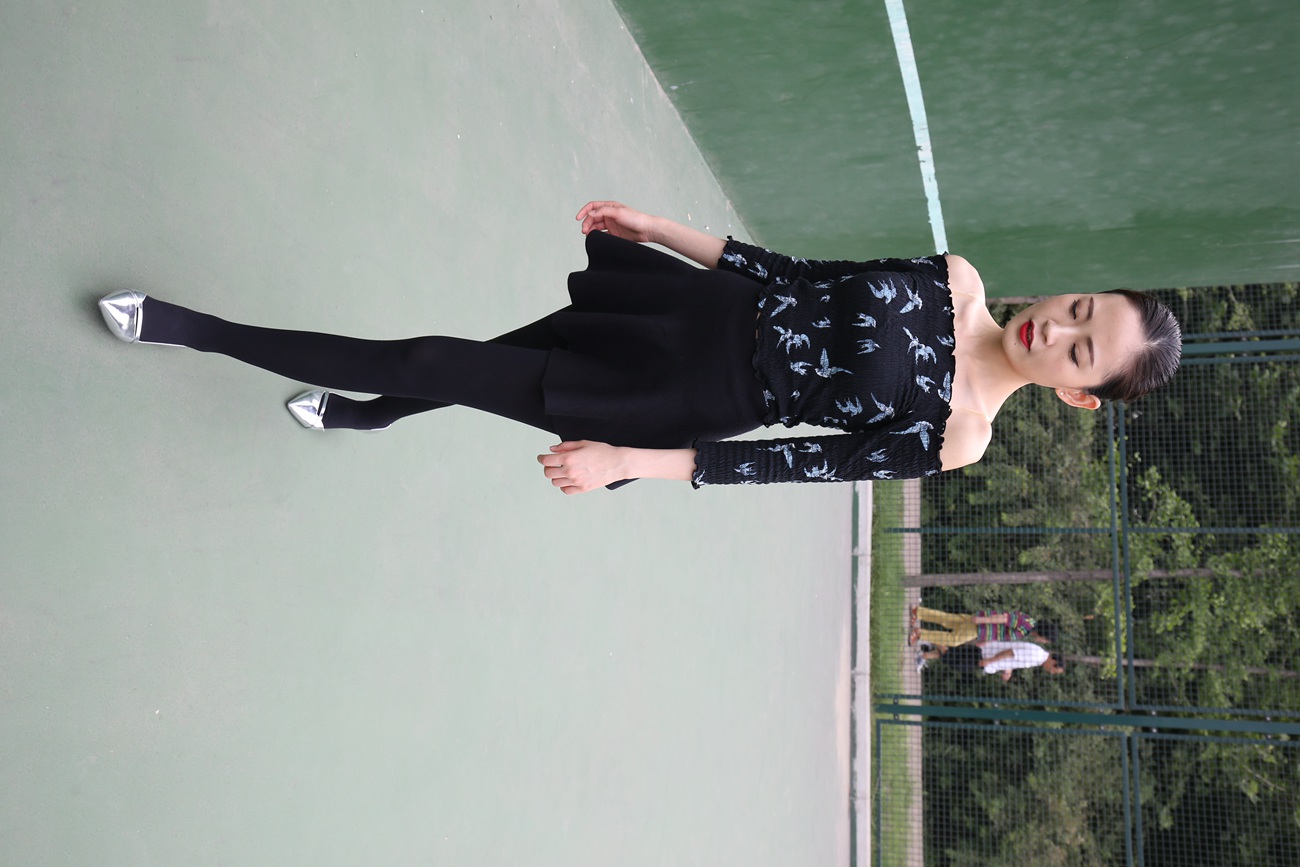 图片[24]-大西瓜爱牙膏-早期作品-Z3-5 空姐黑袜 (3)[135P] – 速更版-美库