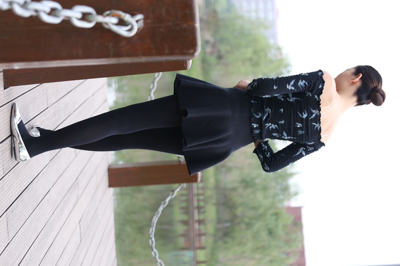 图片[88]-大西瓜爱牙膏-早期作品-Z3-5 空姐黑袜 (1)[131P] – 速更版-美库