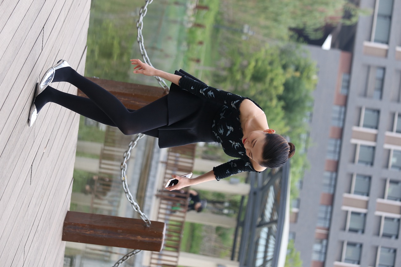 图片[92]-大西瓜爱牙膏-早期作品-Z3-5 空姐黑袜 (1)[131P] – 速更版-美库