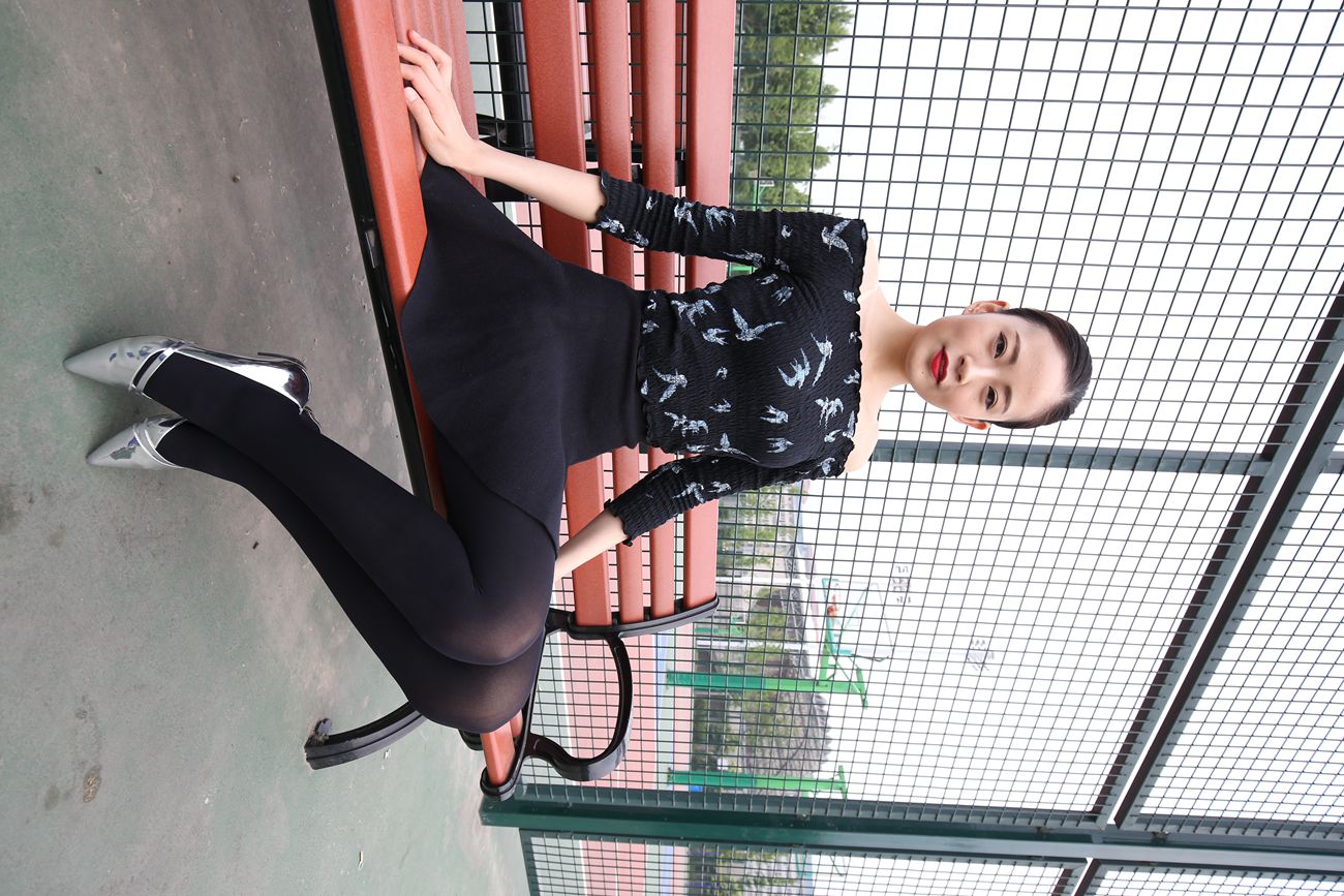 图片[30]-大西瓜爱牙膏-早期作品-Z3-5 空姐黑袜 (3)[135P] – 速更版-美库