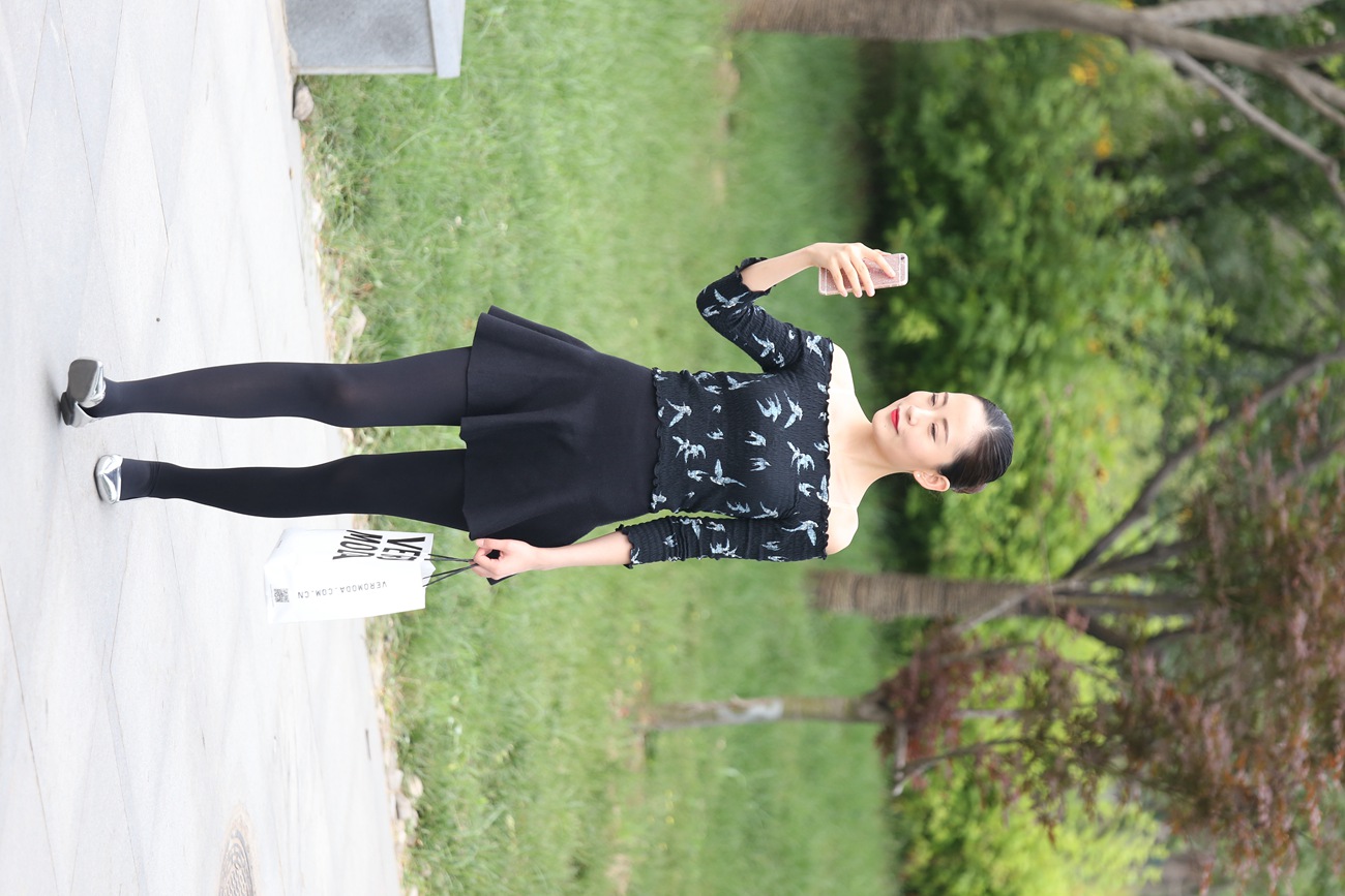 图片[124]-大西瓜爱牙膏-早期作品-Z3-5 空姐黑袜 (1)[131P] – 速更版-美库