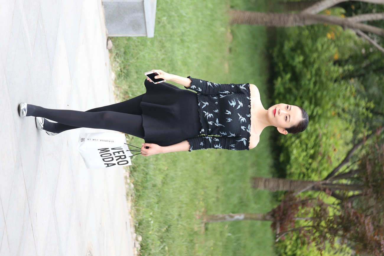 图片[125]-大西瓜爱牙膏-早期作品-Z3-5 空姐黑袜 (1)[131P] – 速更版-美库