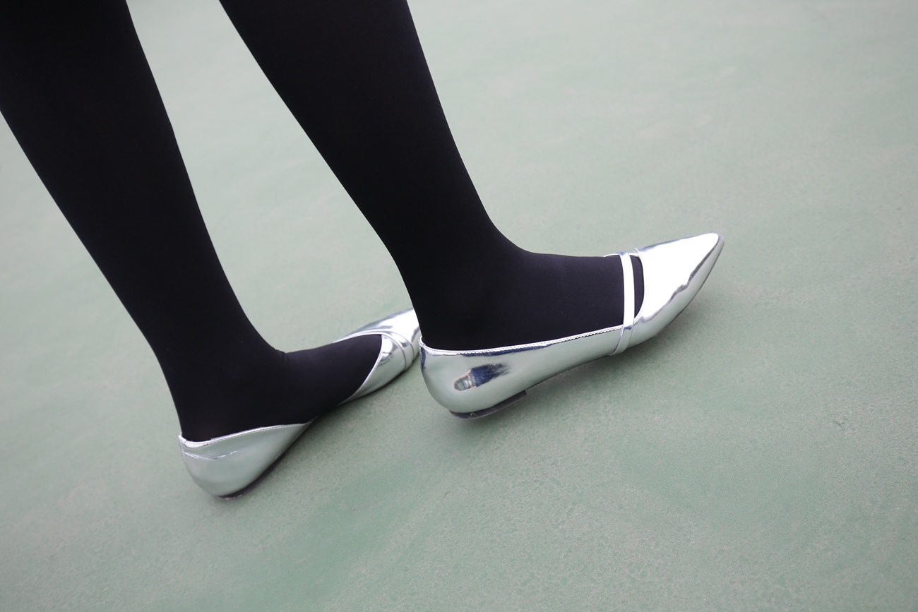 图片[99]-大西瓜爱牙膏-早期作品-Z3-5 空姐黑袜 (2)[267P] – 速更版-美库