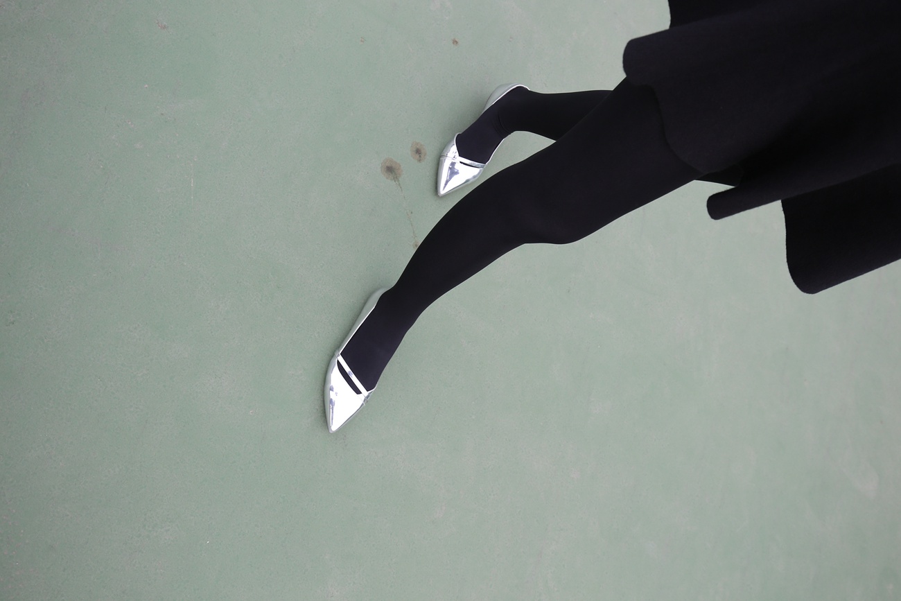 图片[194]-大西瓜爱牙膏-早期作品-Z3-5 空姐黑袜 (2)[267P] – 速更版-美库