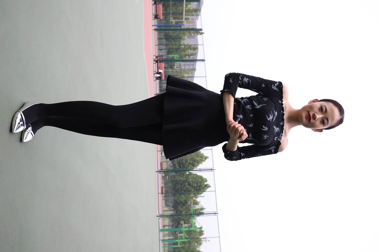 图片[130]-大西瓜爱牙膏-早期作品-Z3-5 空姐黑袜 (3)[135P] – 速更版-美库